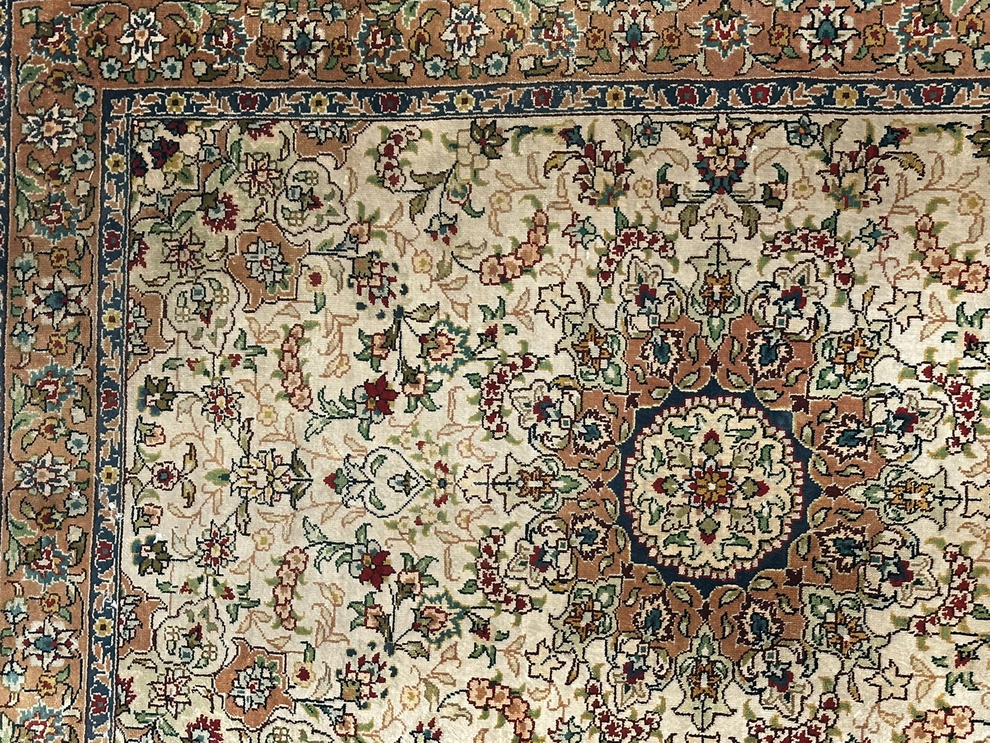 Orientteppich handgeknüpft 94x63 cm Hereke Seide auf Seide