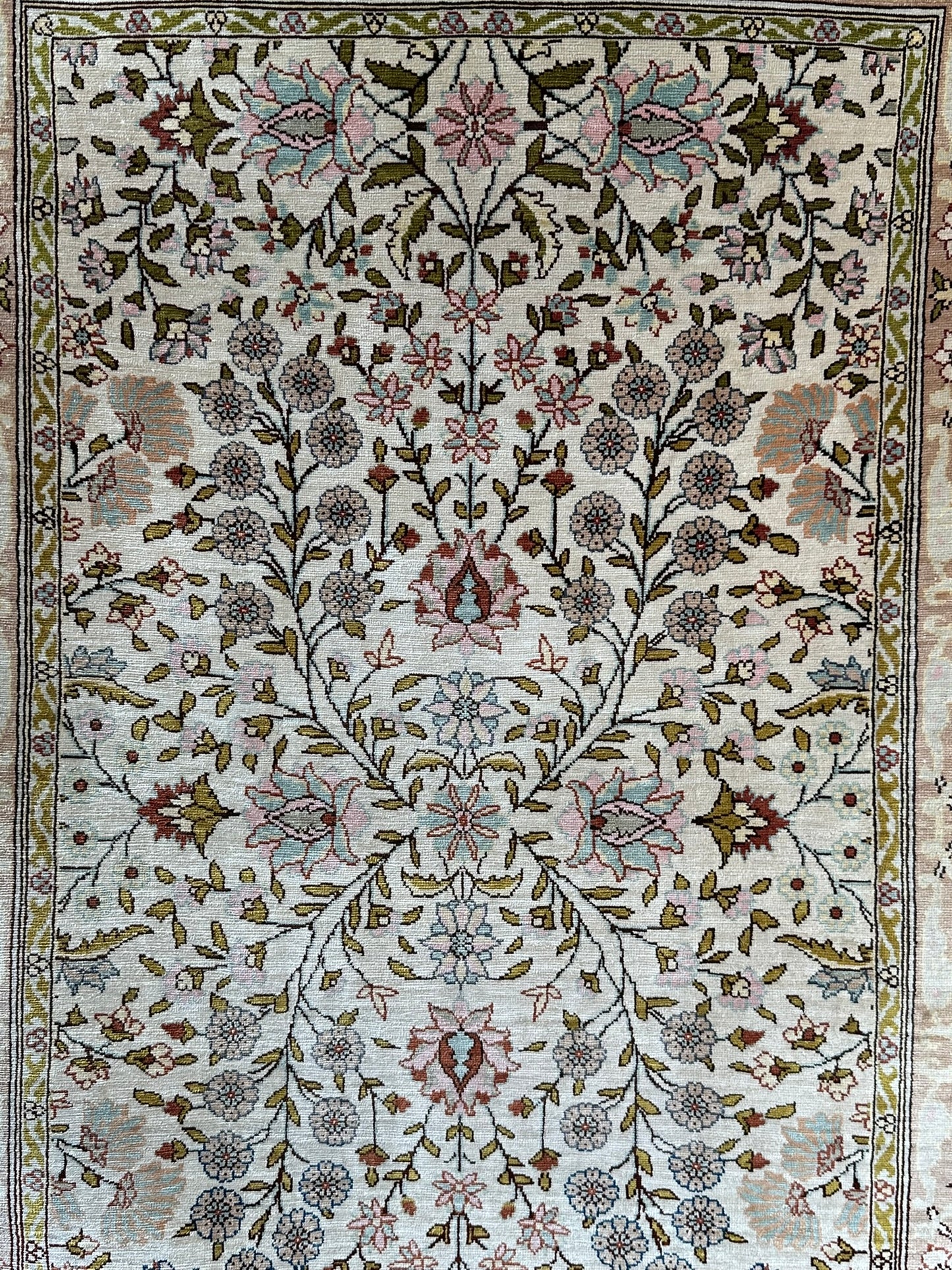 Orientteppich handgeknüpft 100x68 cm Hereke Seide auf Seide