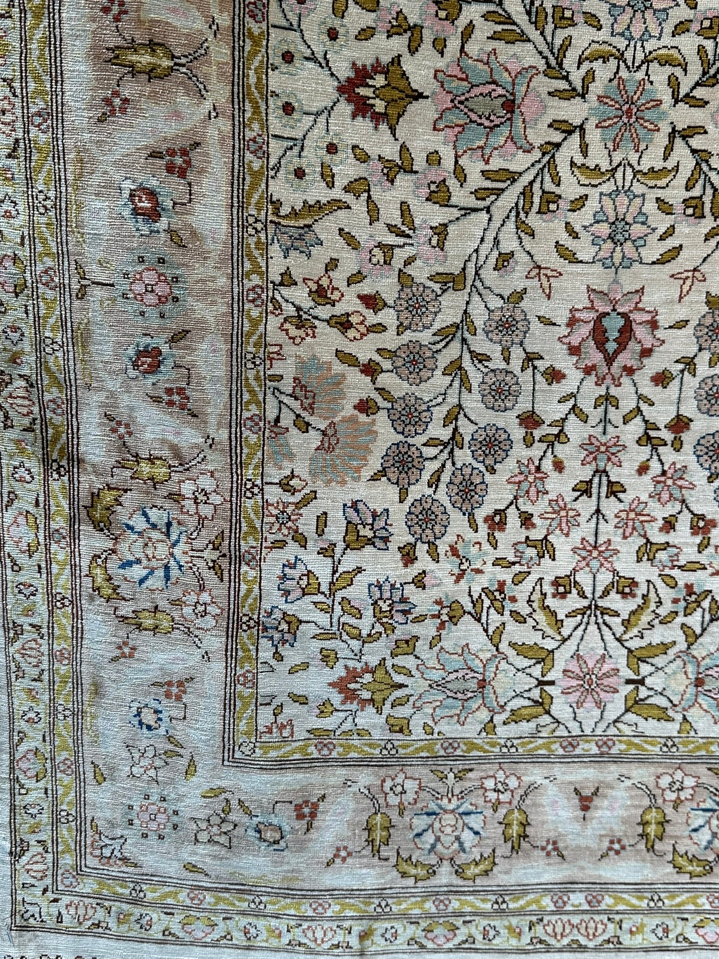 Orientteppich handgeknüpft 100x68 cm Hereke Seide auf Seide