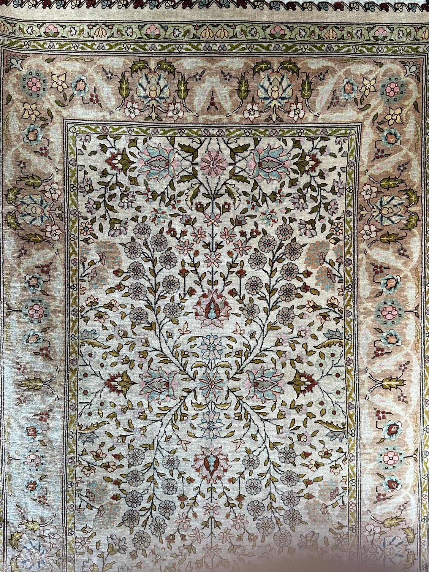 Orientteppich handgeknüpft 100x68 cm Hereke Seide auf Seide
