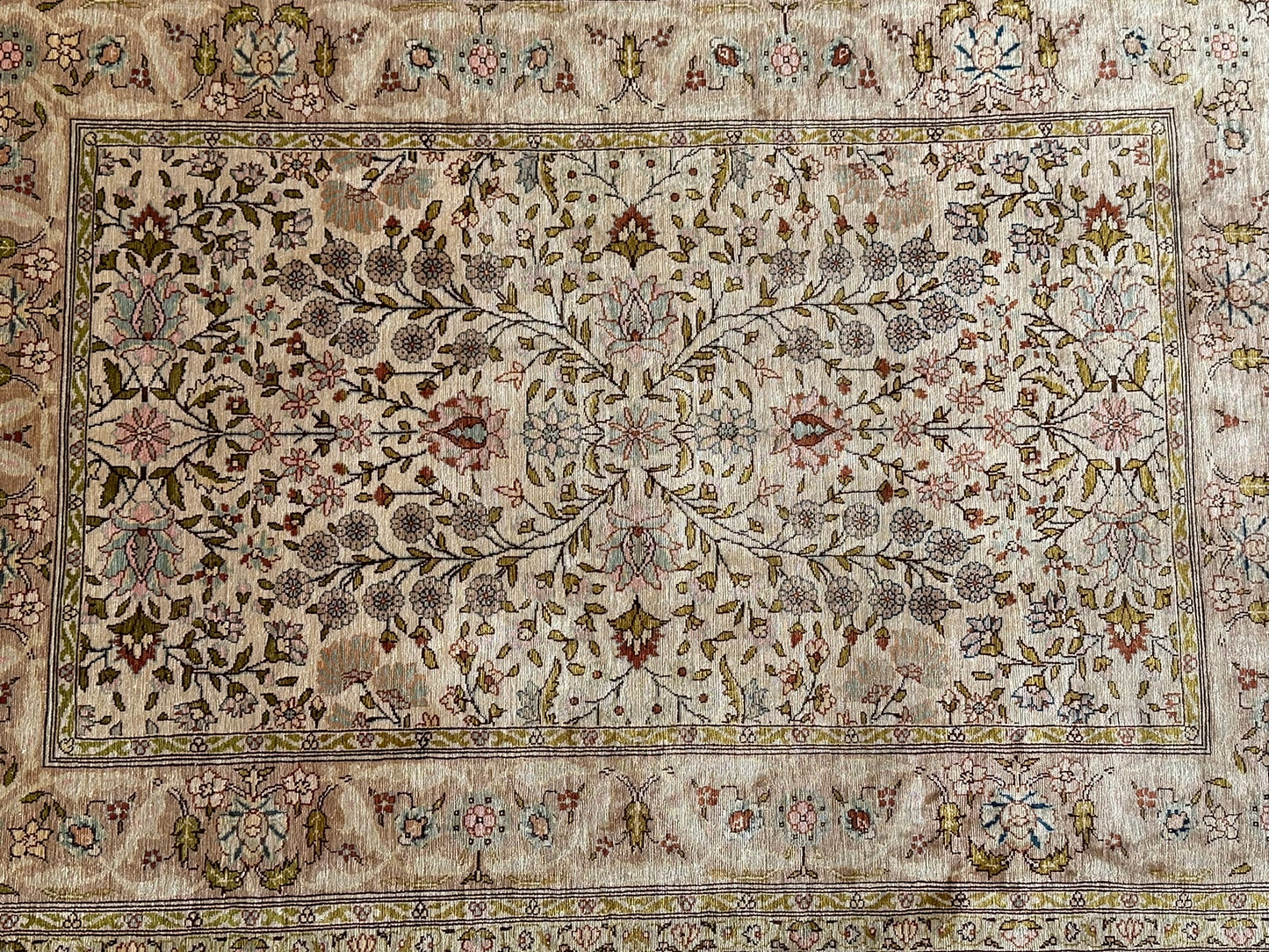 Orientteppich handgeknüpft 100x68 cm Hereke Seide auf Seide