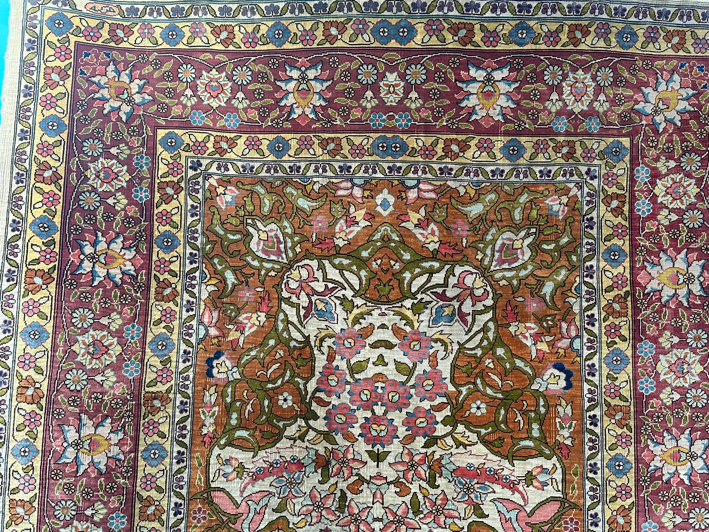 Orientteppich handgeknüpft Hereke 116x84 cm Seide auf Seide