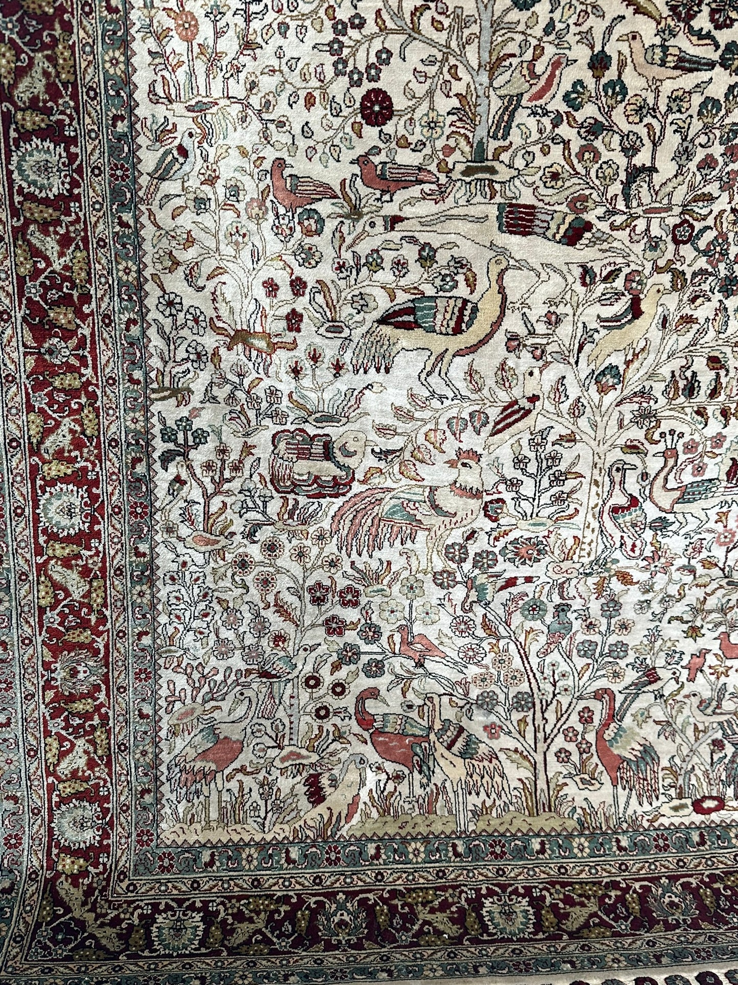 Orientteppich handgeknüpft Hereke 126x95 cm Seide auf Seide
