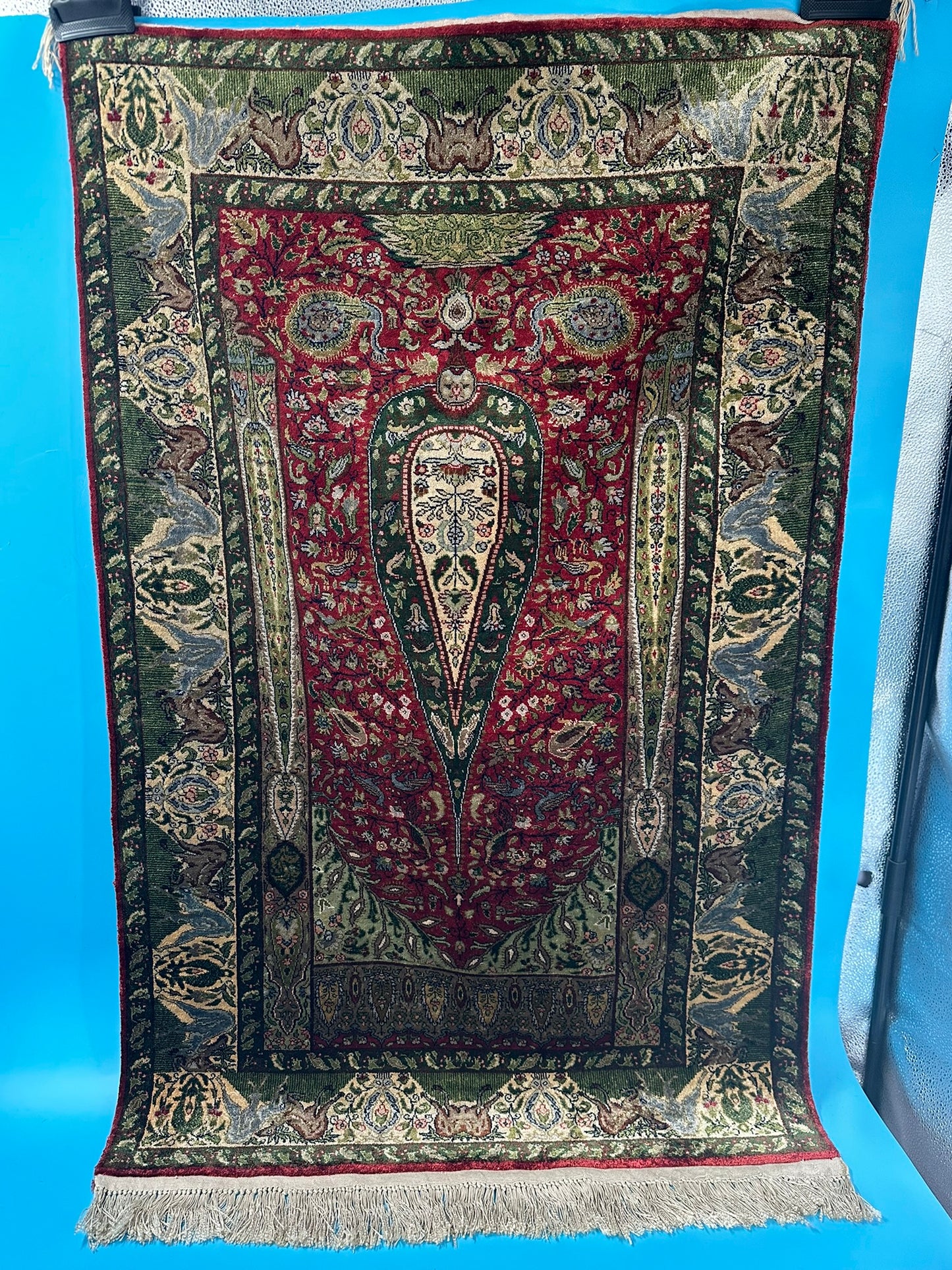 Orientteppich handgeknüpft Hereke 125x78 cm Seide auf Seide