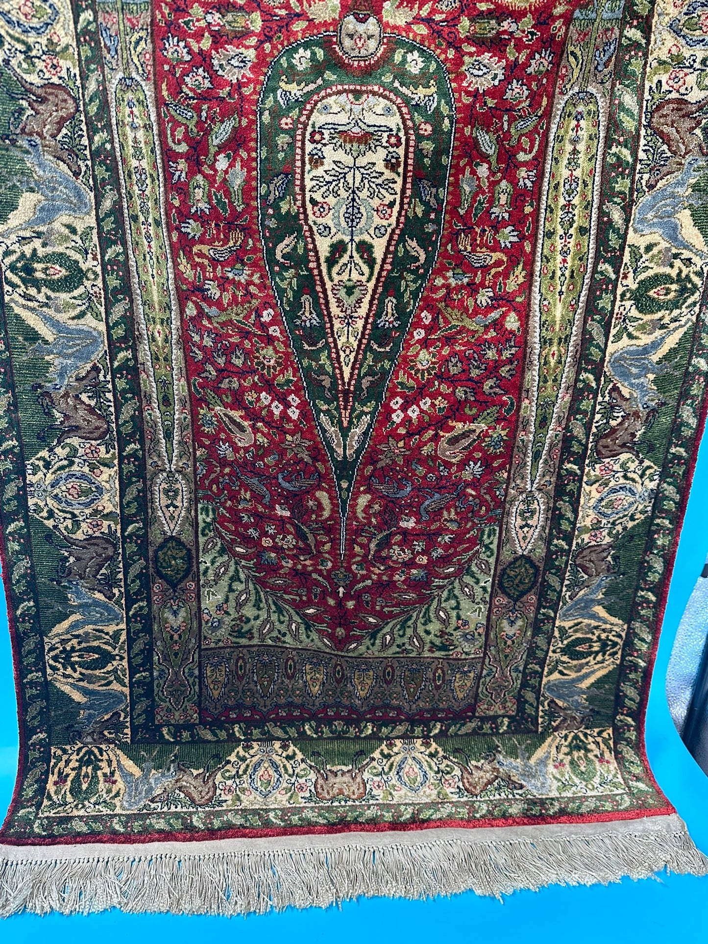Orientteppich handgeknüpft Hereke 125x78 cm Seide auf Seide