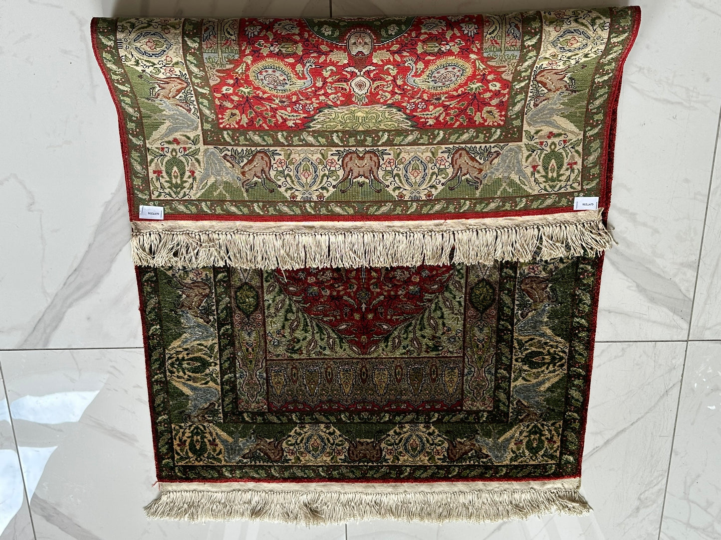 Orientteppich handgeknüpft Hereke 125x78 cm Seide auf Seide