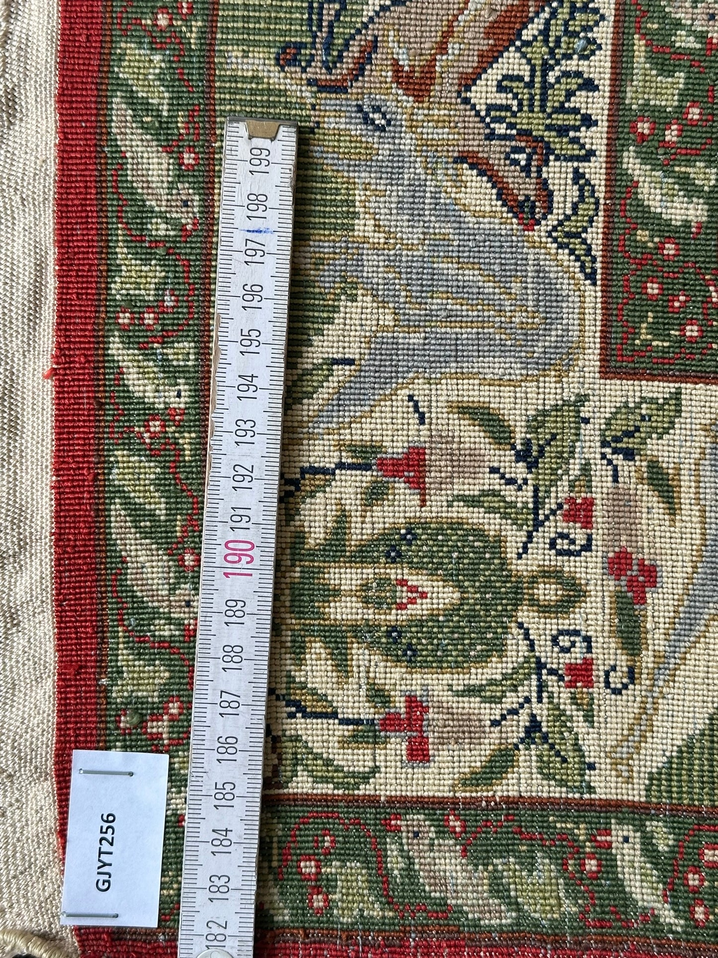 Orientteppich handgeknüpft Hereke 125x78 cm Seide auf Seide