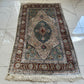 Orientteppich handgeknüpft Hereke 145x85 cm Seide auf Seide