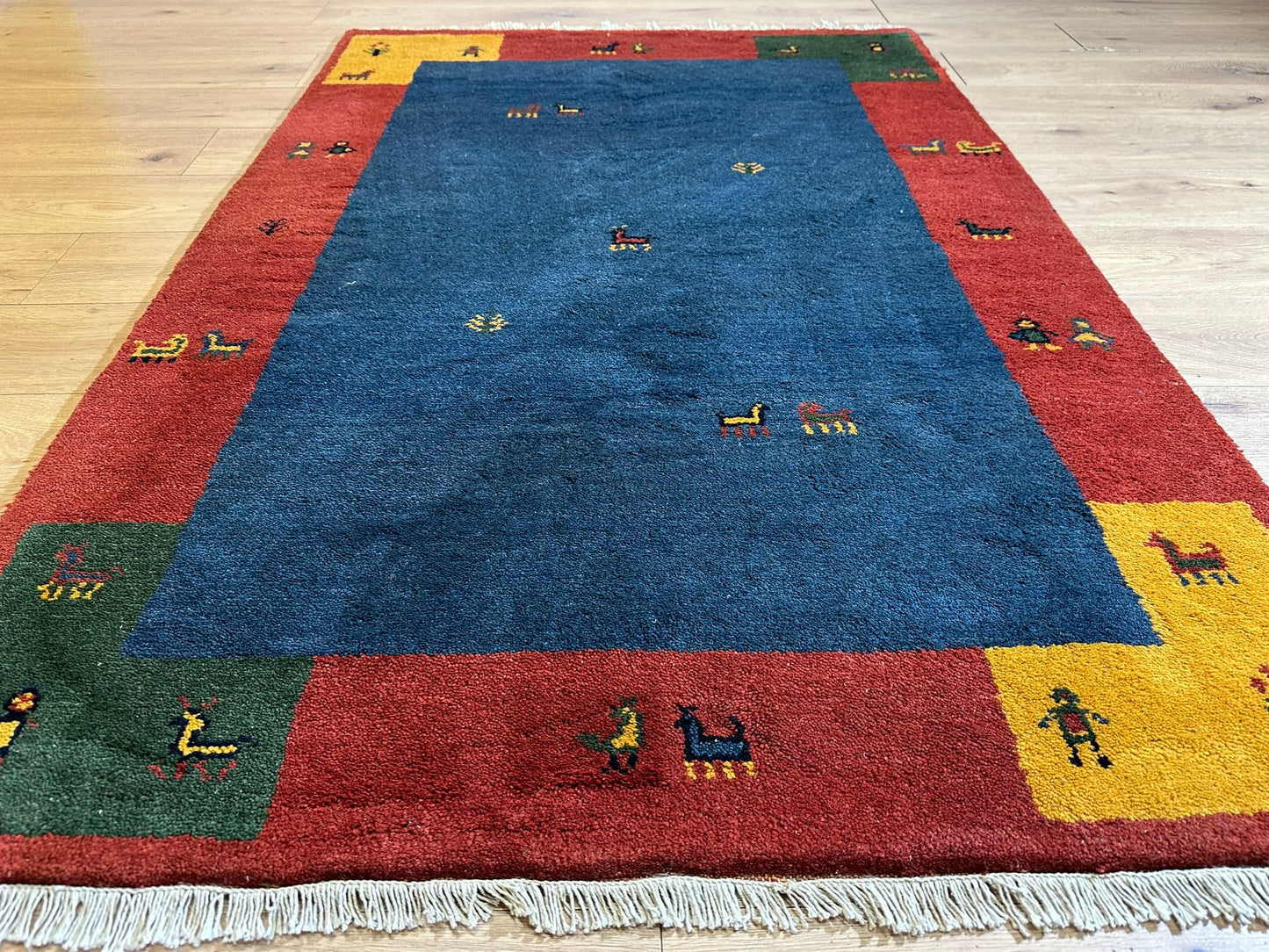 Gabbeh Orientteppich handgeknüpft Indian 182x125 cm