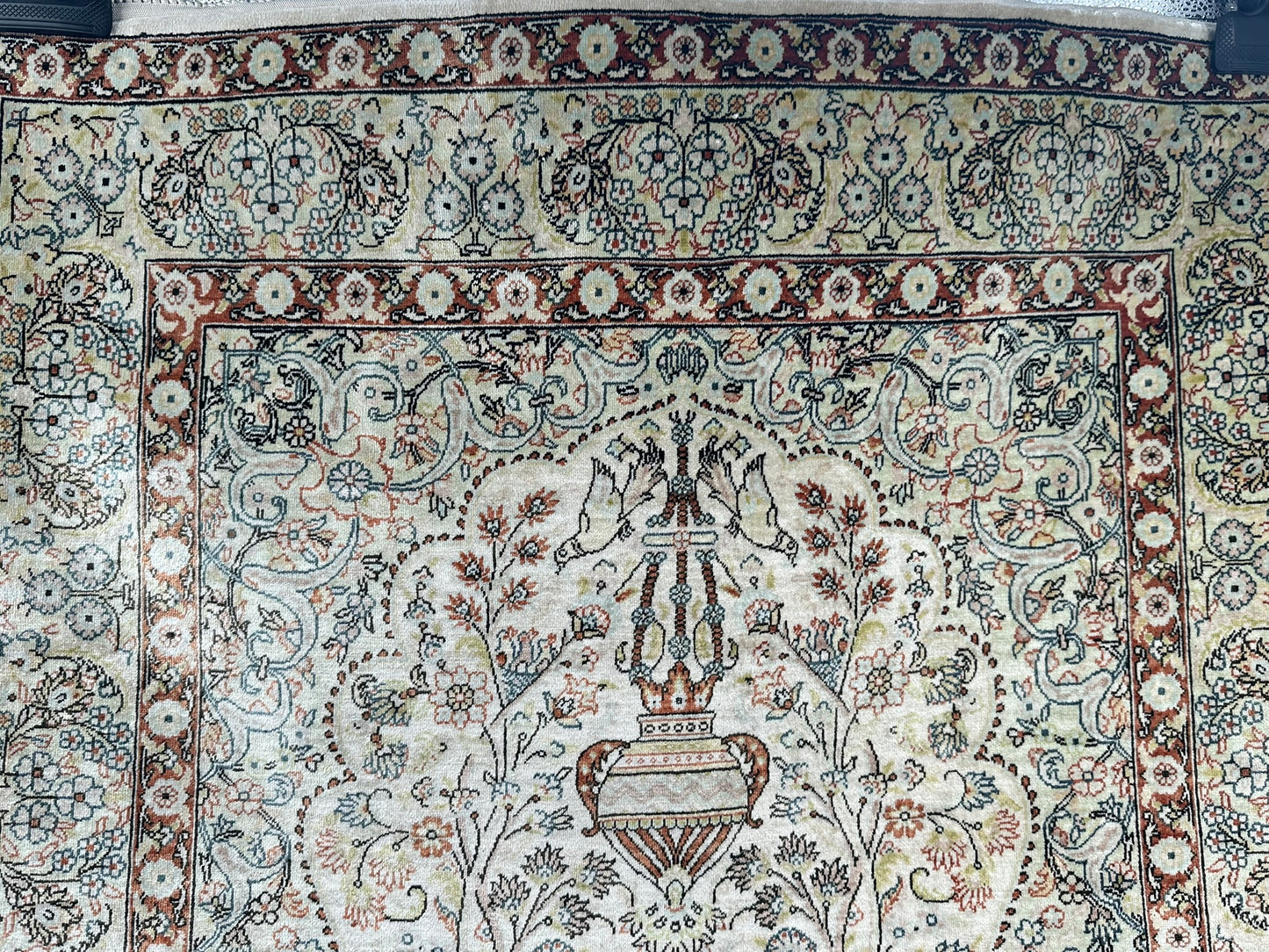 Orientteppich handgeknüpft Hereke Seide auf Seide 127x76 cm