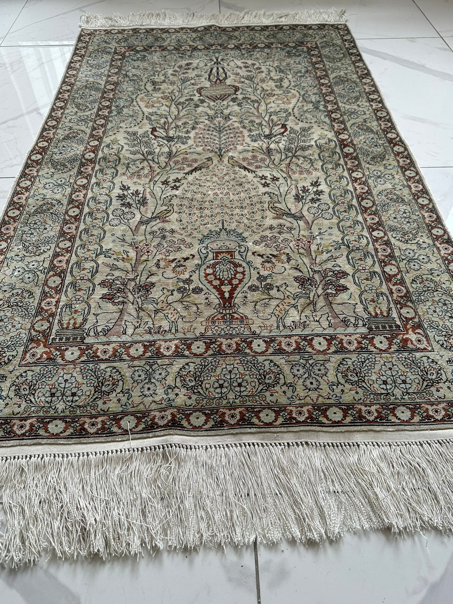 Orientteppich handgeknüpft Hereke Seide auf Seide 127x76 cm