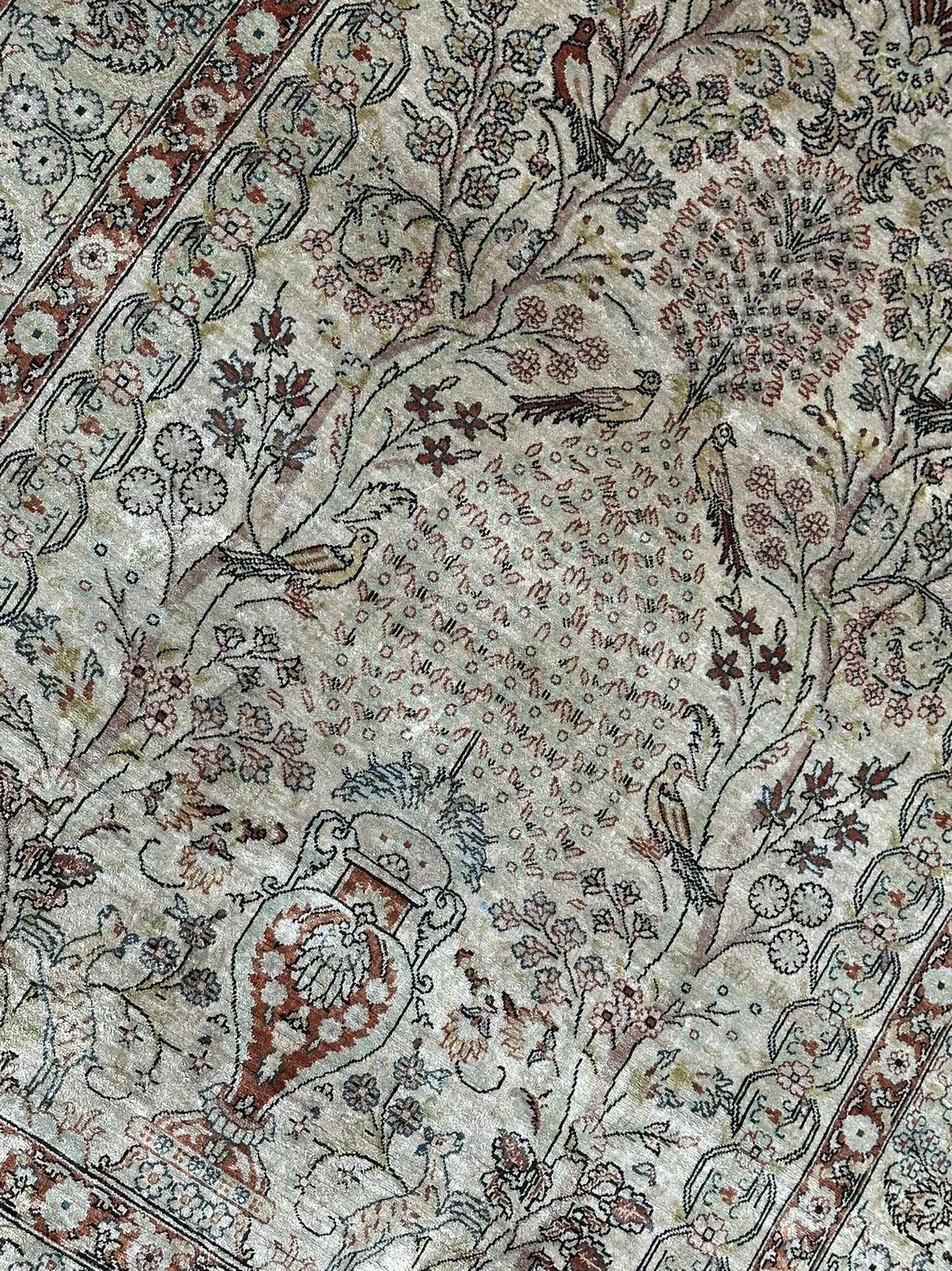 Orientteppich handgeknüpft Hereke Seide auf Seide 127x76 cm