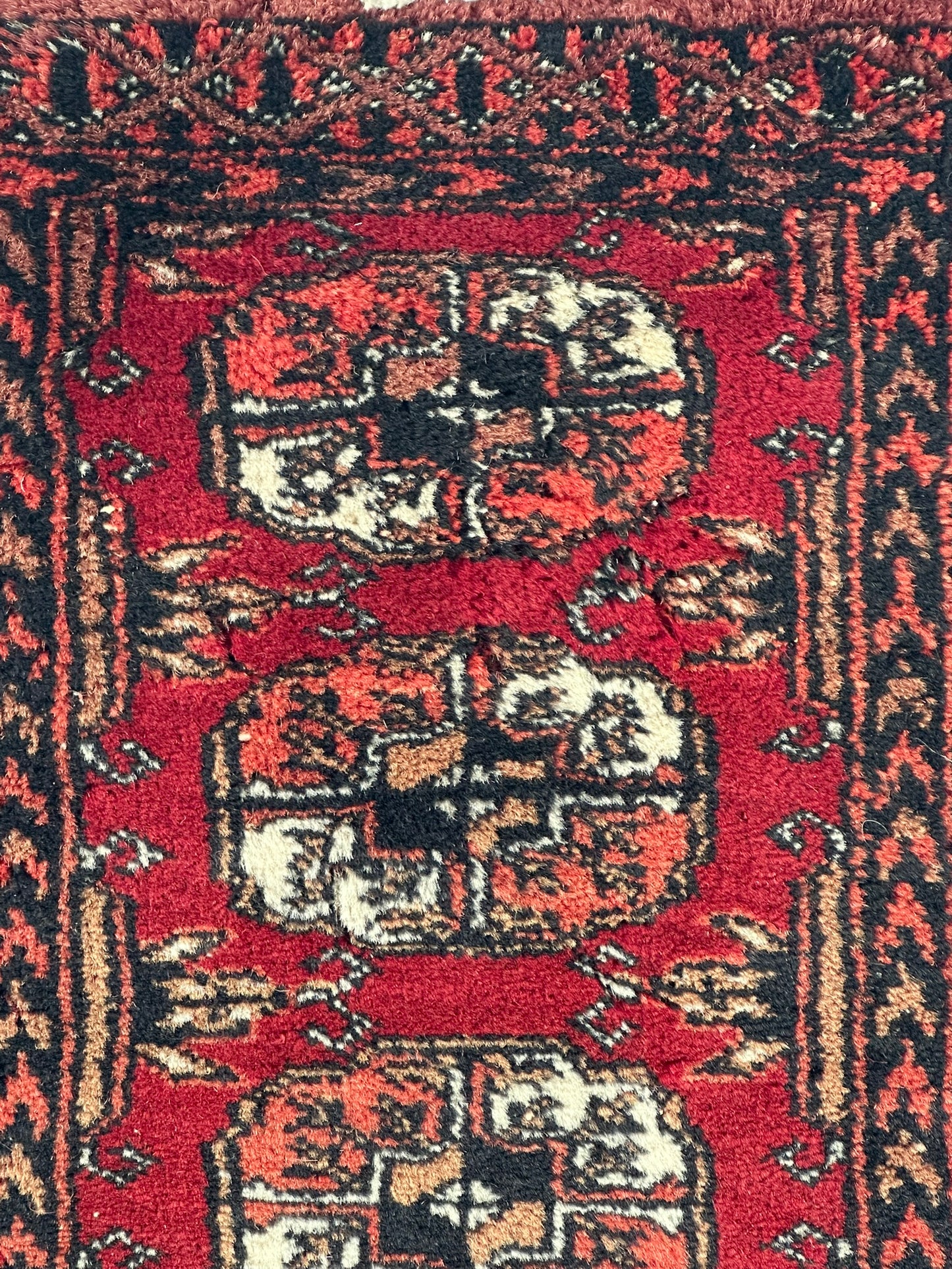 Orientteppich handgeknüpft Buchara Schurwolle 125x28 cm