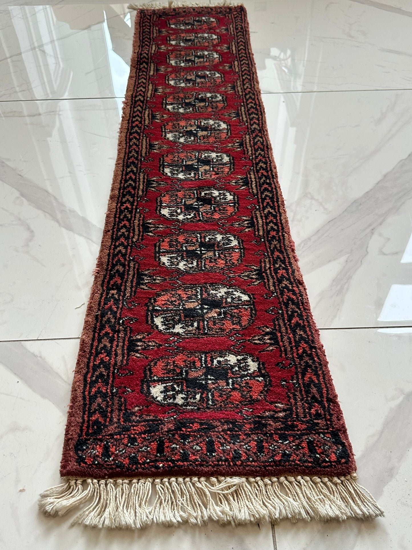 Orientteppich handgeknüpft Buchara Schurwolle 125x28 cm