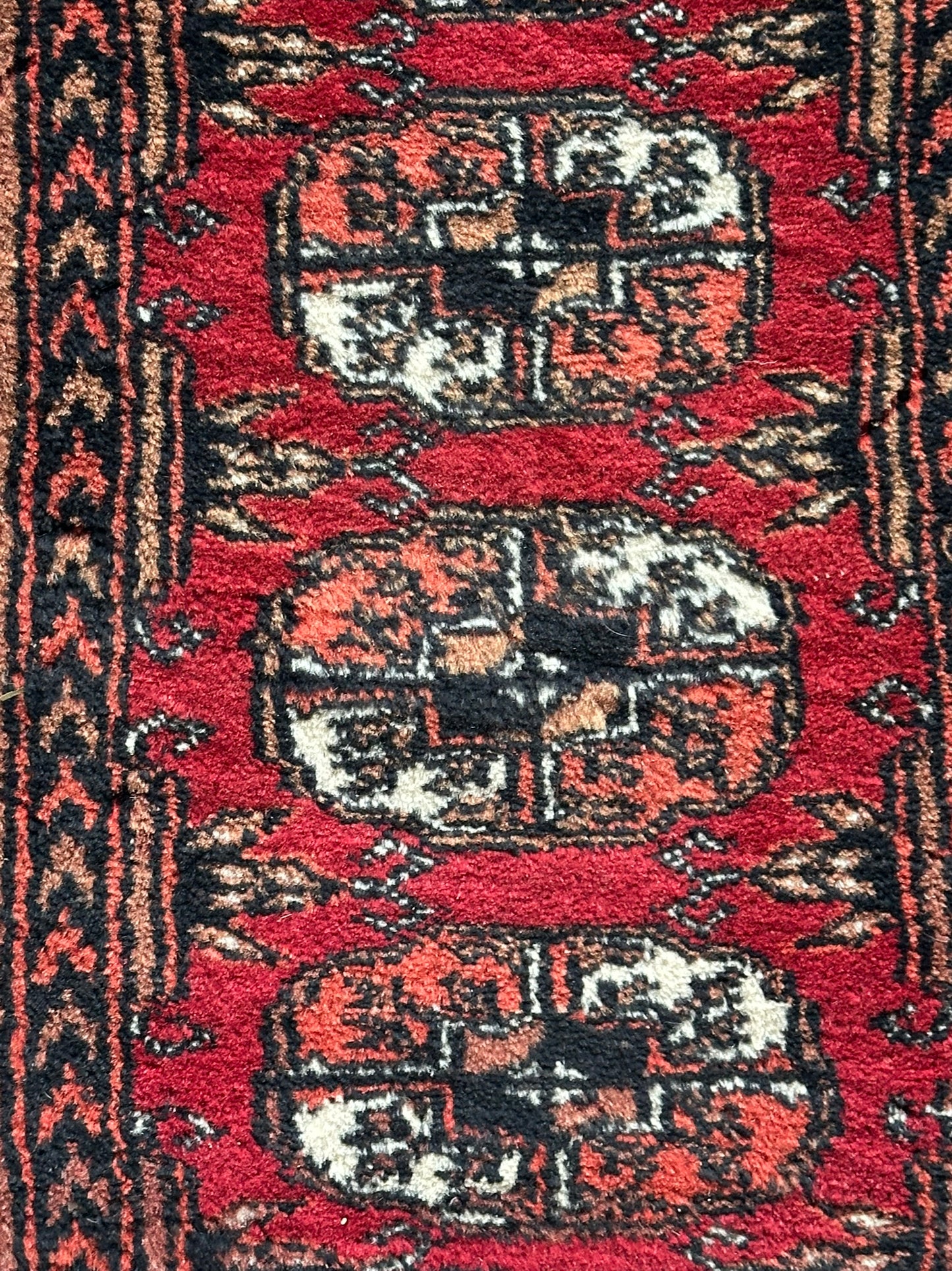 Orientteppich handgeknüpft Buchara Schurwolle 125x28 cm