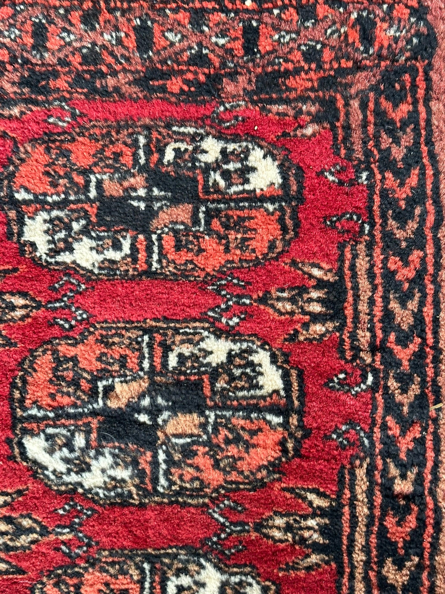 Orientteppich handgeknüpft Buchara Schurwolle 125x28 cm