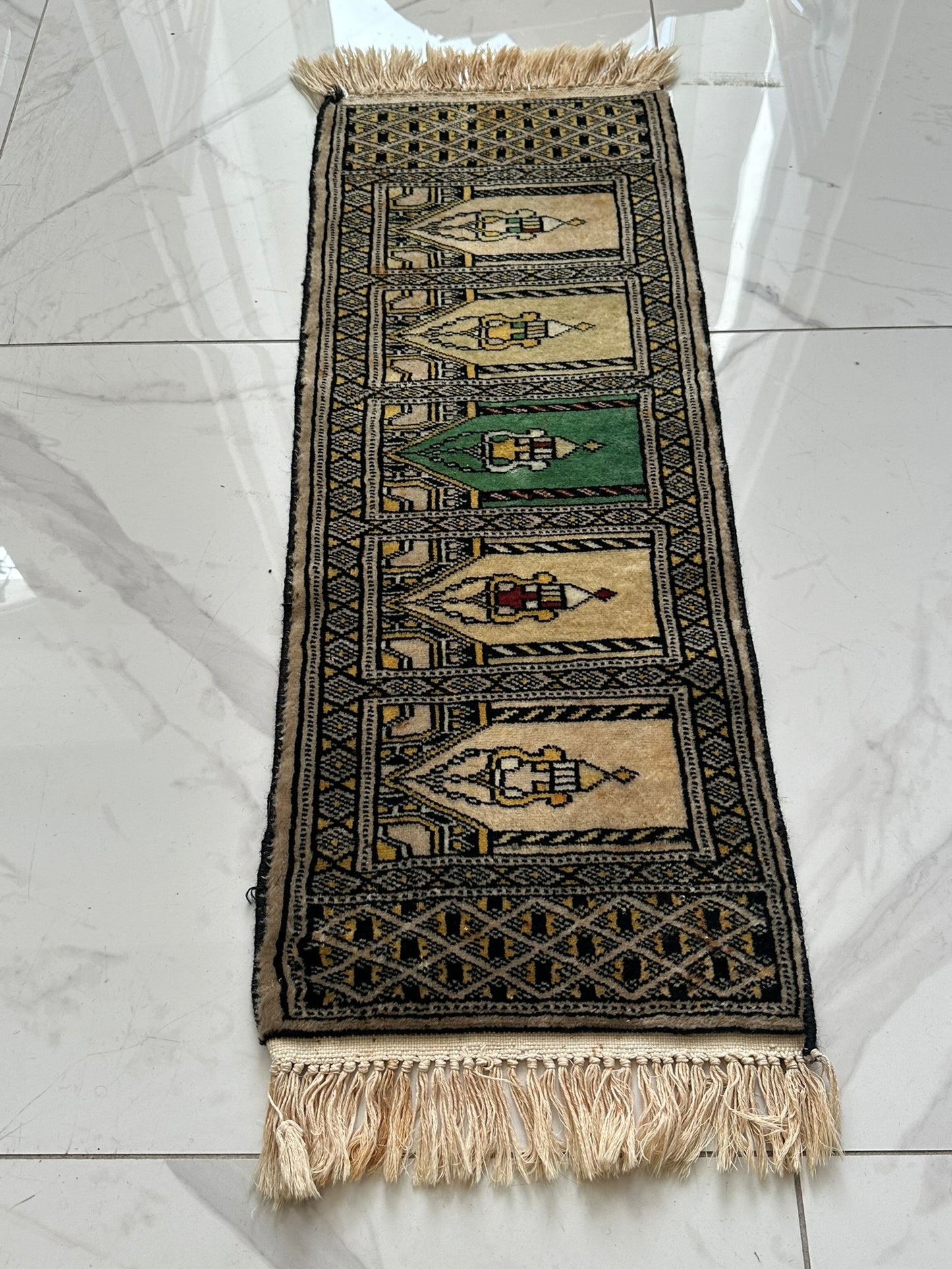 Orientteppich handgeknüpft 87x32 cm Buchara Schurwolle
