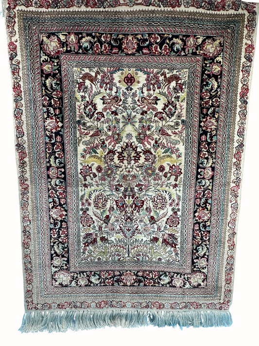 Orientteppich handgeknüpft 108x77 cm Hereke  seide auf Seide
