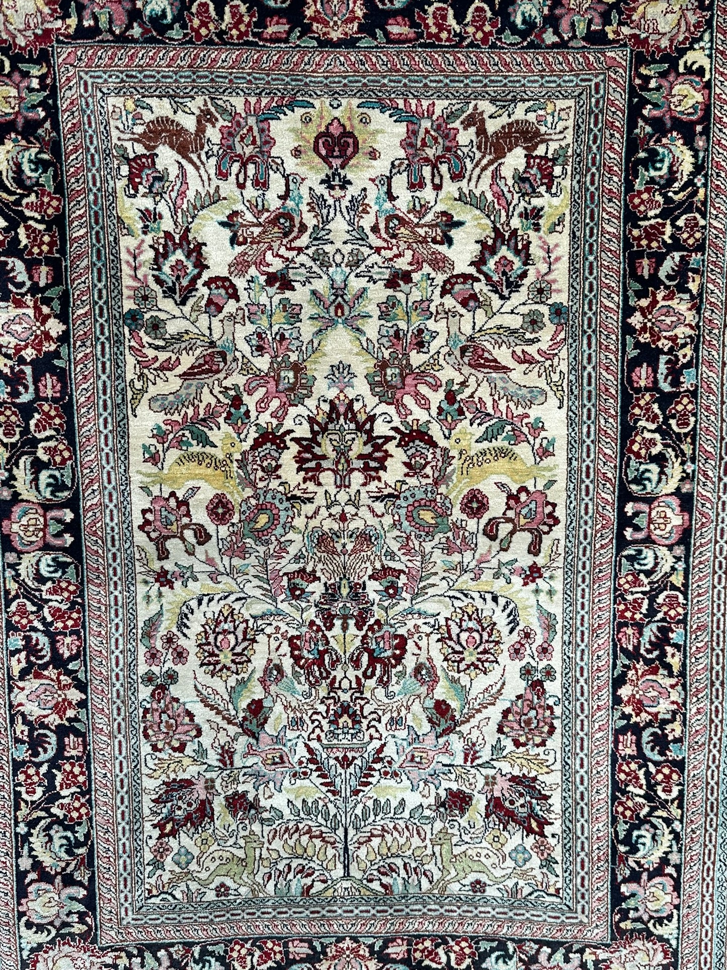 Orientteppich handgeknüpft 108x77 cm Hereke  seide auf Seide