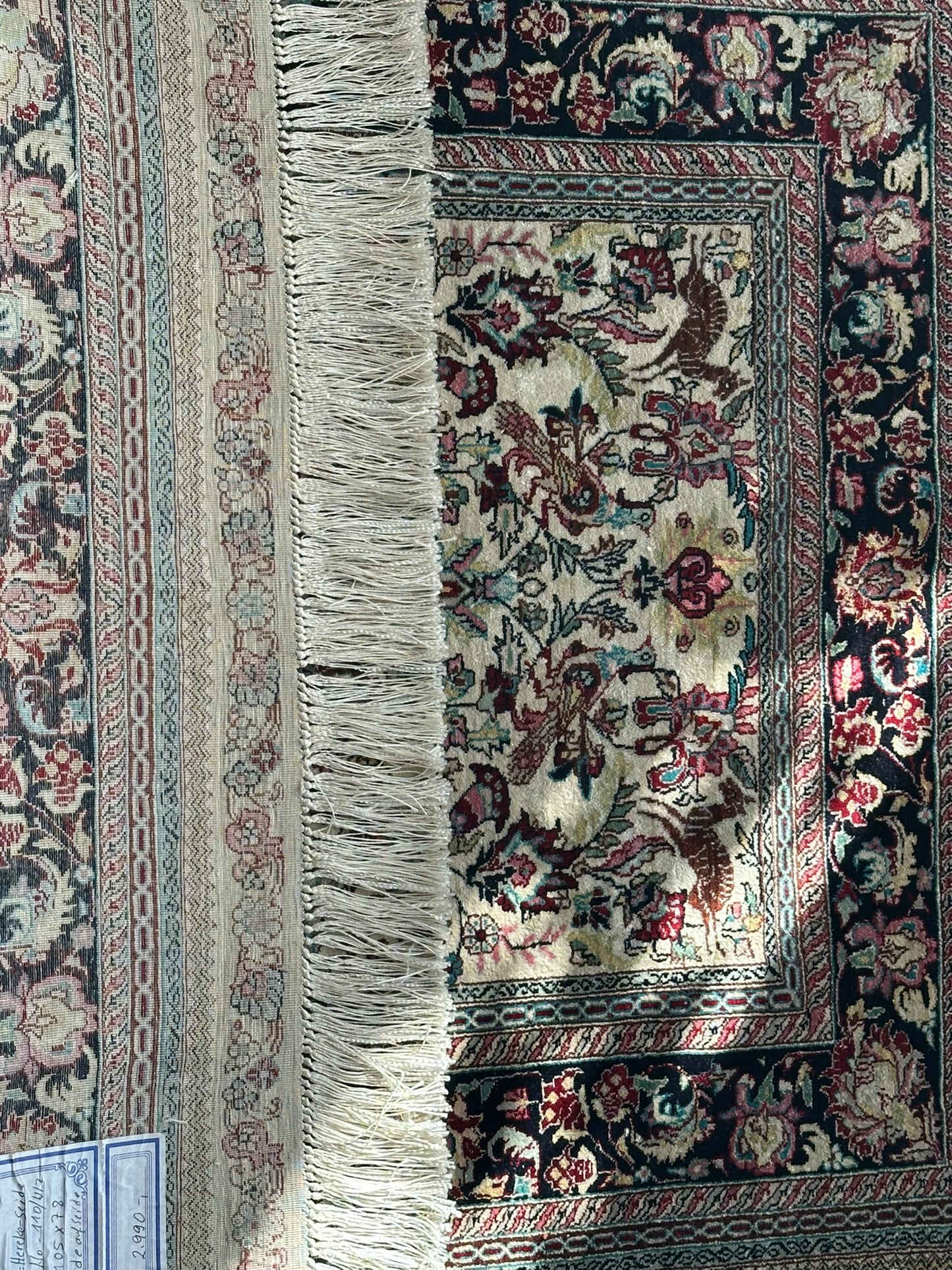 Orientteppich handgeknüpft 108x77 cm Hereke  seide auf Seide