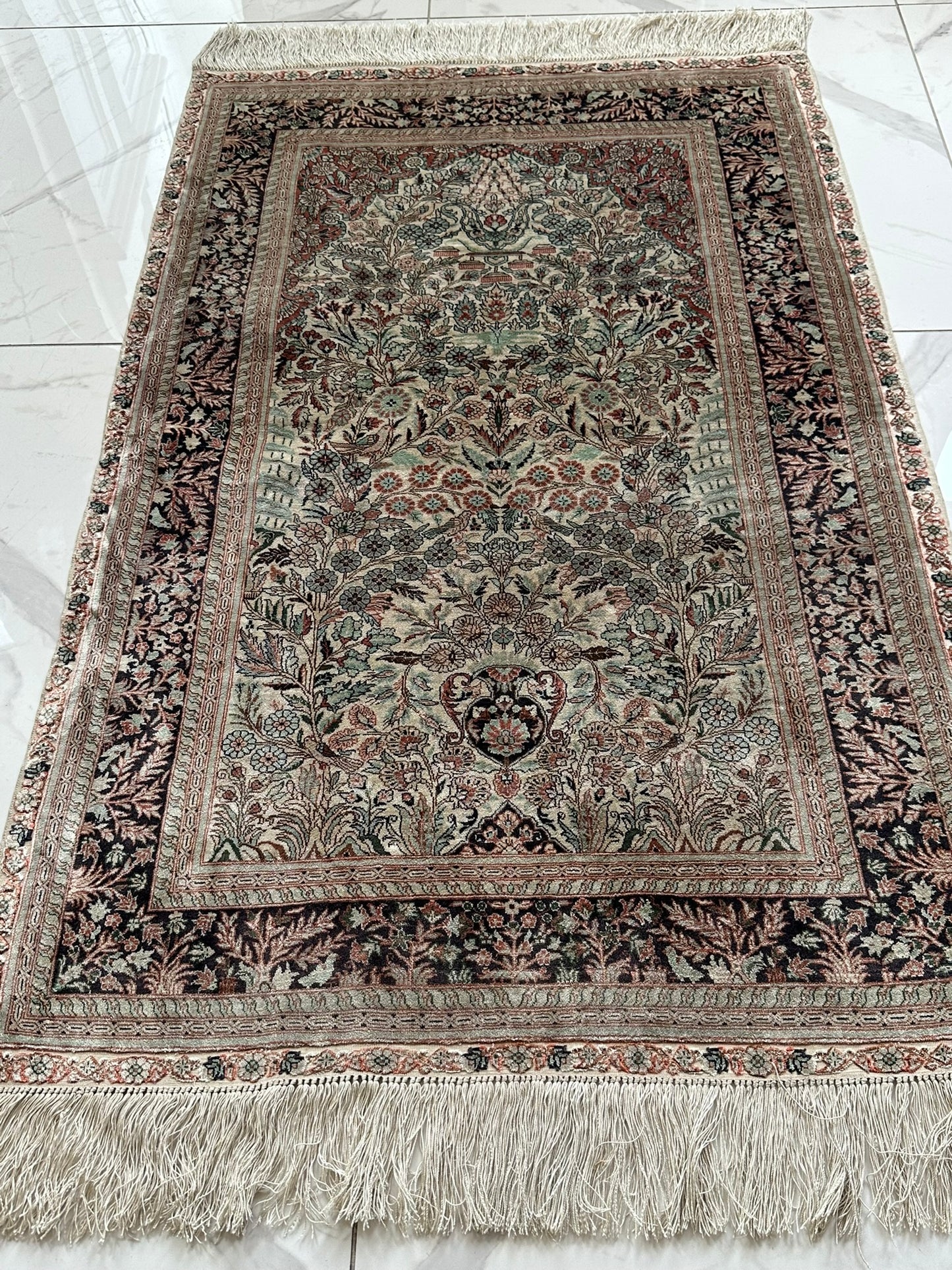 Orientteppich handgeknüpft 120x77cm Hereke seide auf Seide