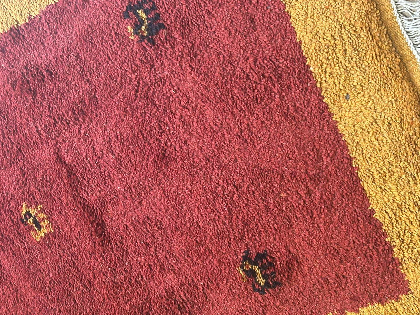 Moderner Gabbeh Teppich handgeknüpft 162x93 cm