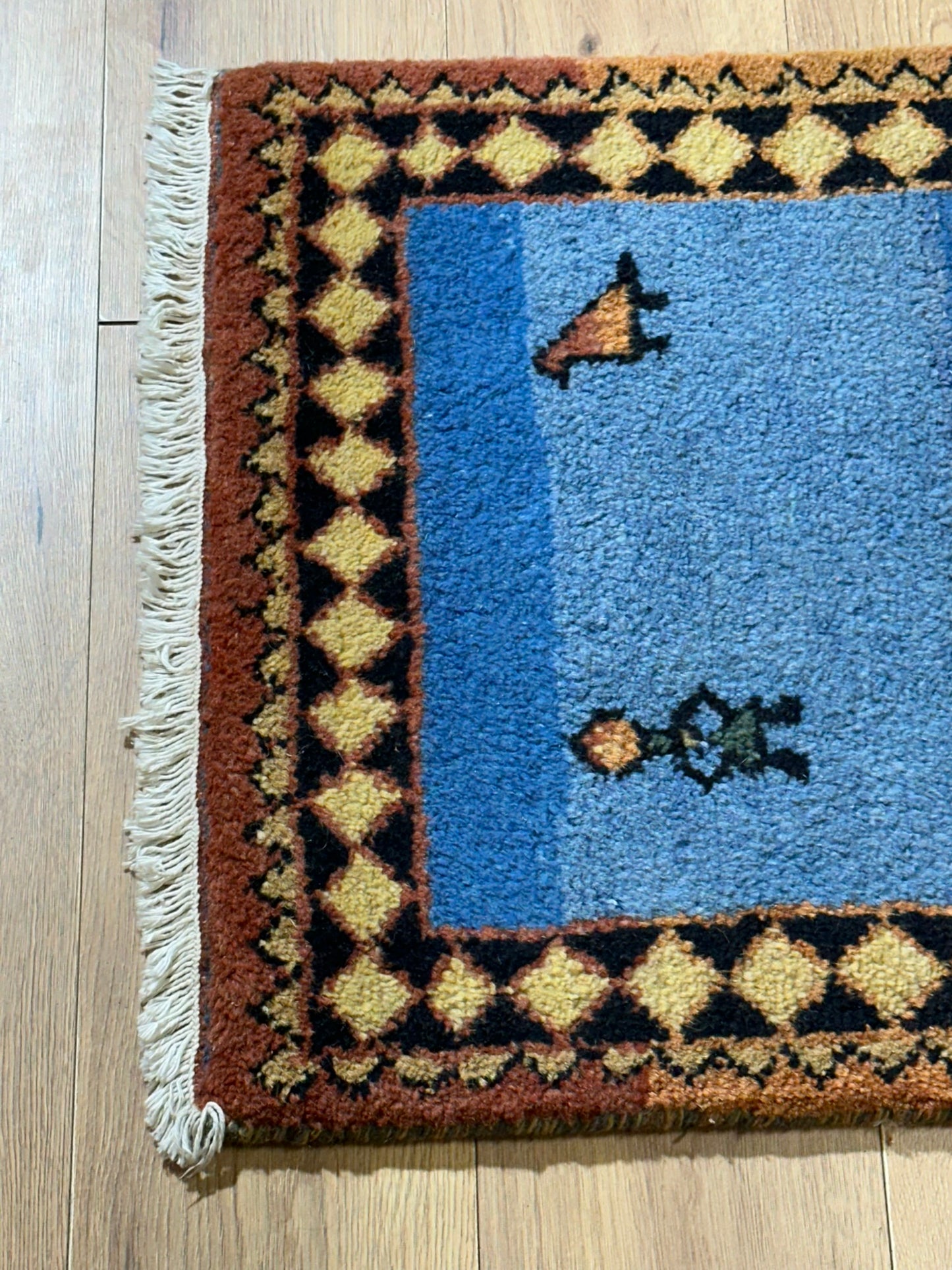 Moderner Gabbeh Teppich handgeknüpft 166x88 cm