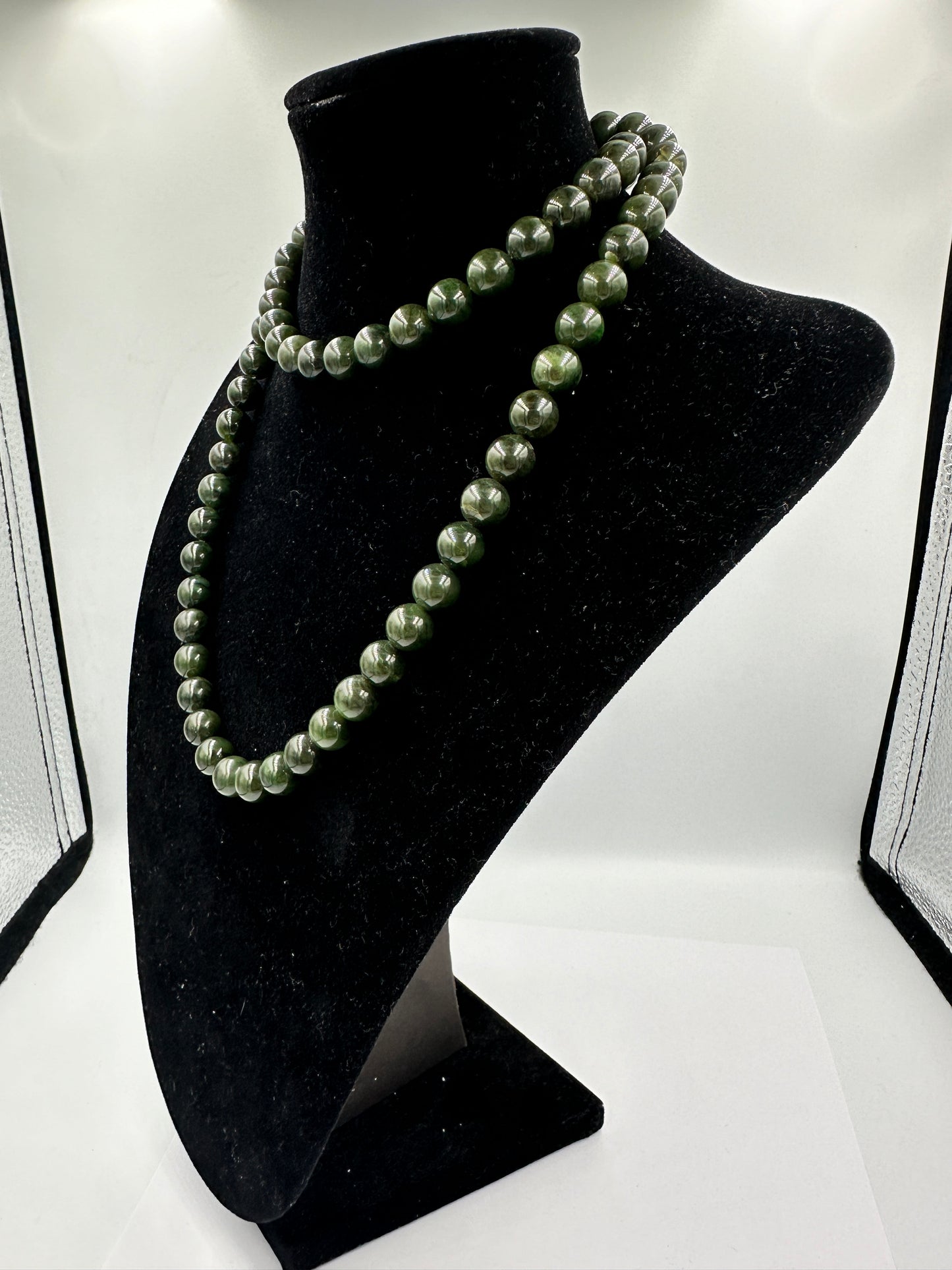 Vintage Gefärbte Grüne Jade Halskette