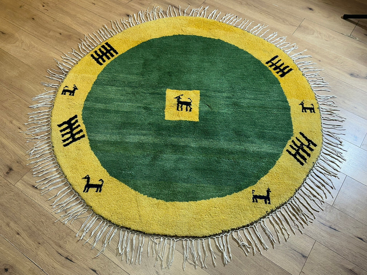 Moderner Gabbeh Teppich handgeknüpft rund ca. 145 cm
