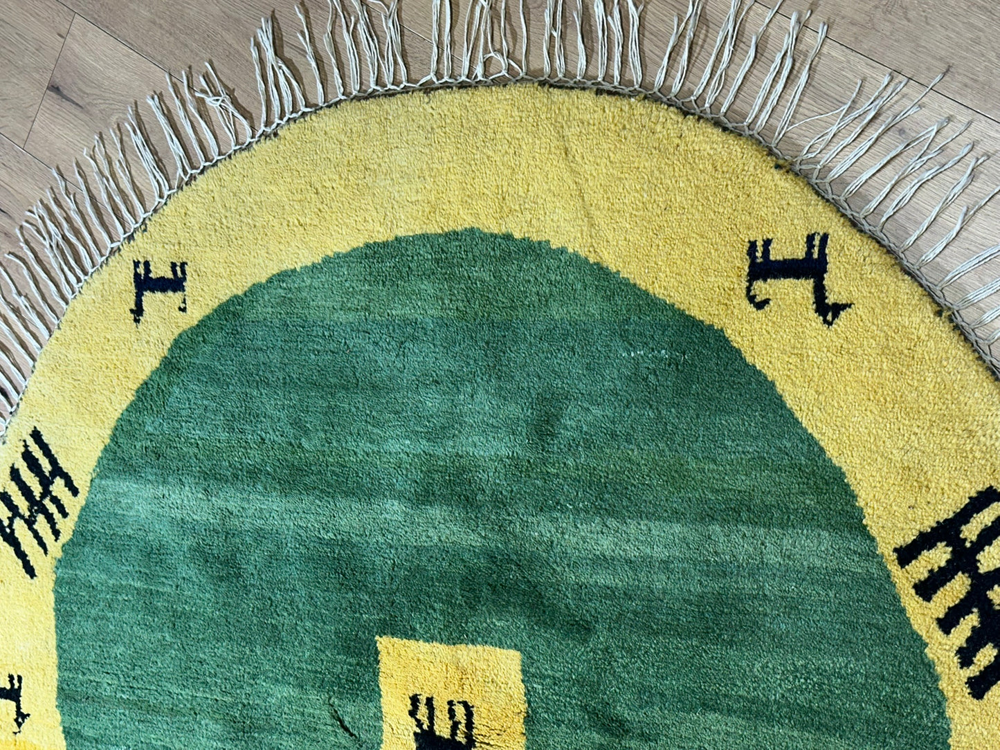 Moderner Gabbeh Teppich handgeknüpft rund ca. 145 cm