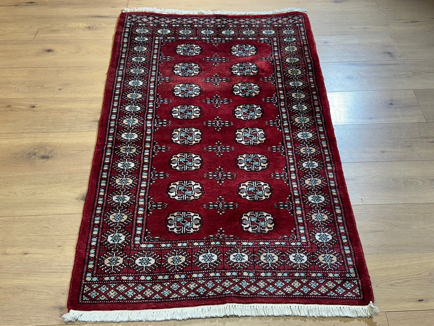 Orientteppich handgeknüpft Jomut Buchara 148x96 cm