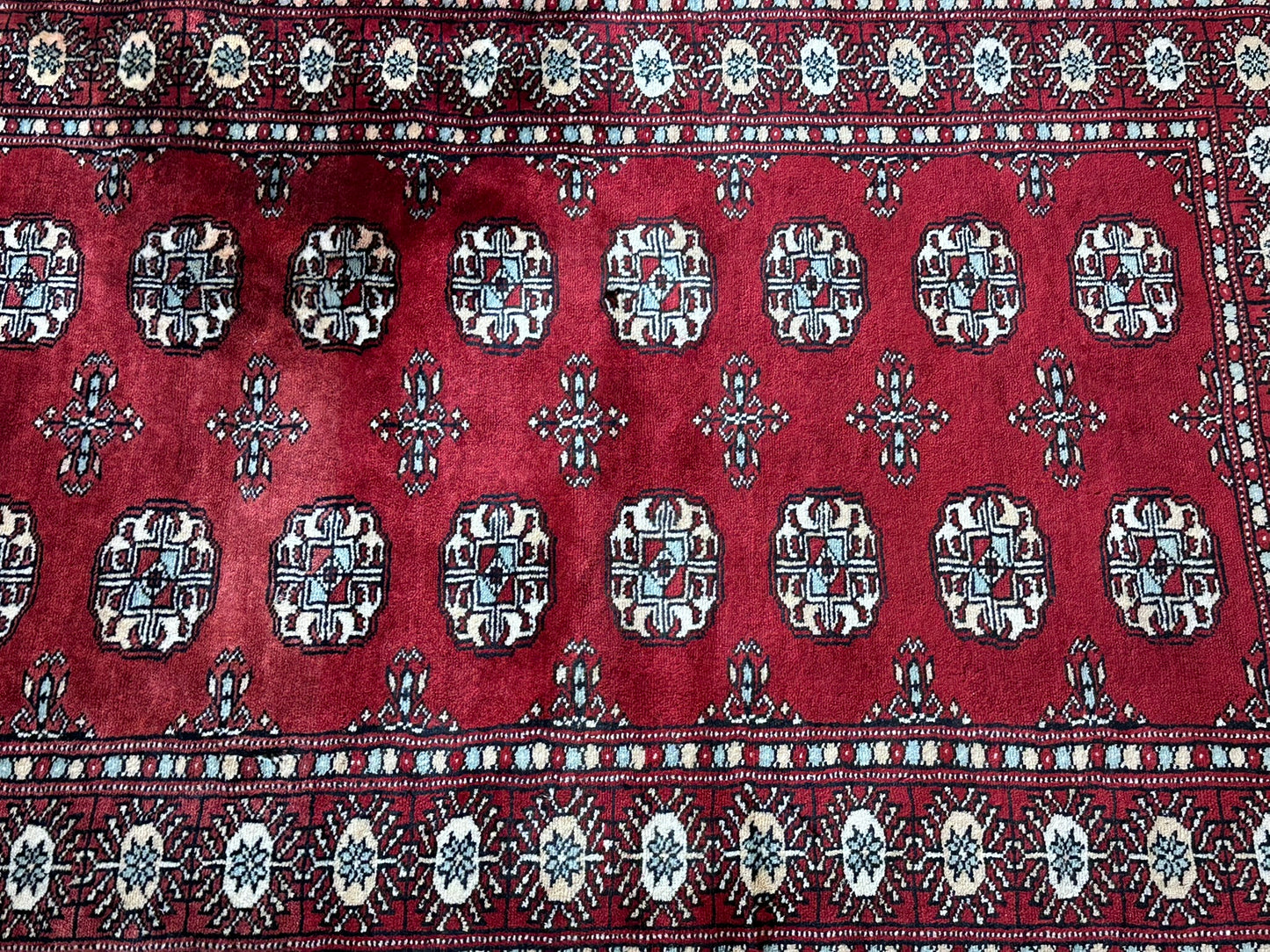 Orientteppich handgeknüpft Jomut Buchara 148x96 cm