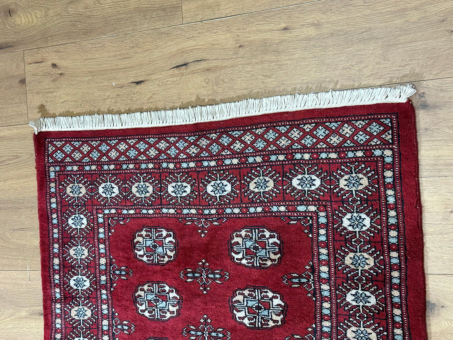 Orientteppich handgeknüpft Jomut Buchara 148x96 cm