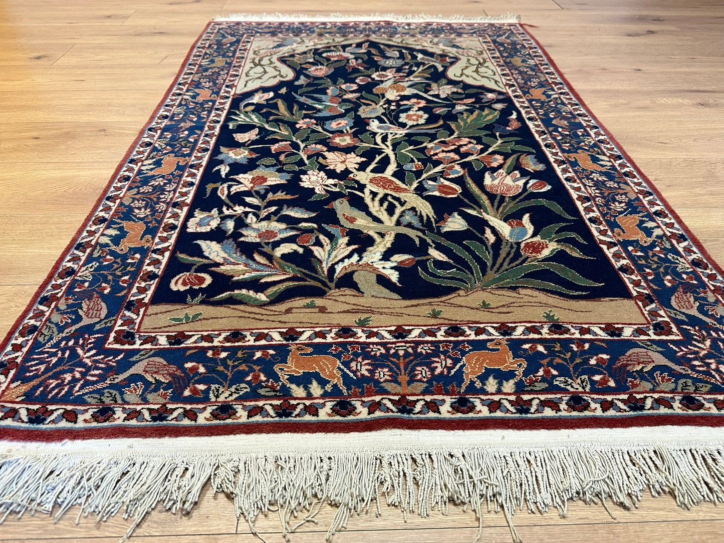 Orientteppich handgeknüpft Semi Antik Isfahan Lebensbaum 170x108 cm