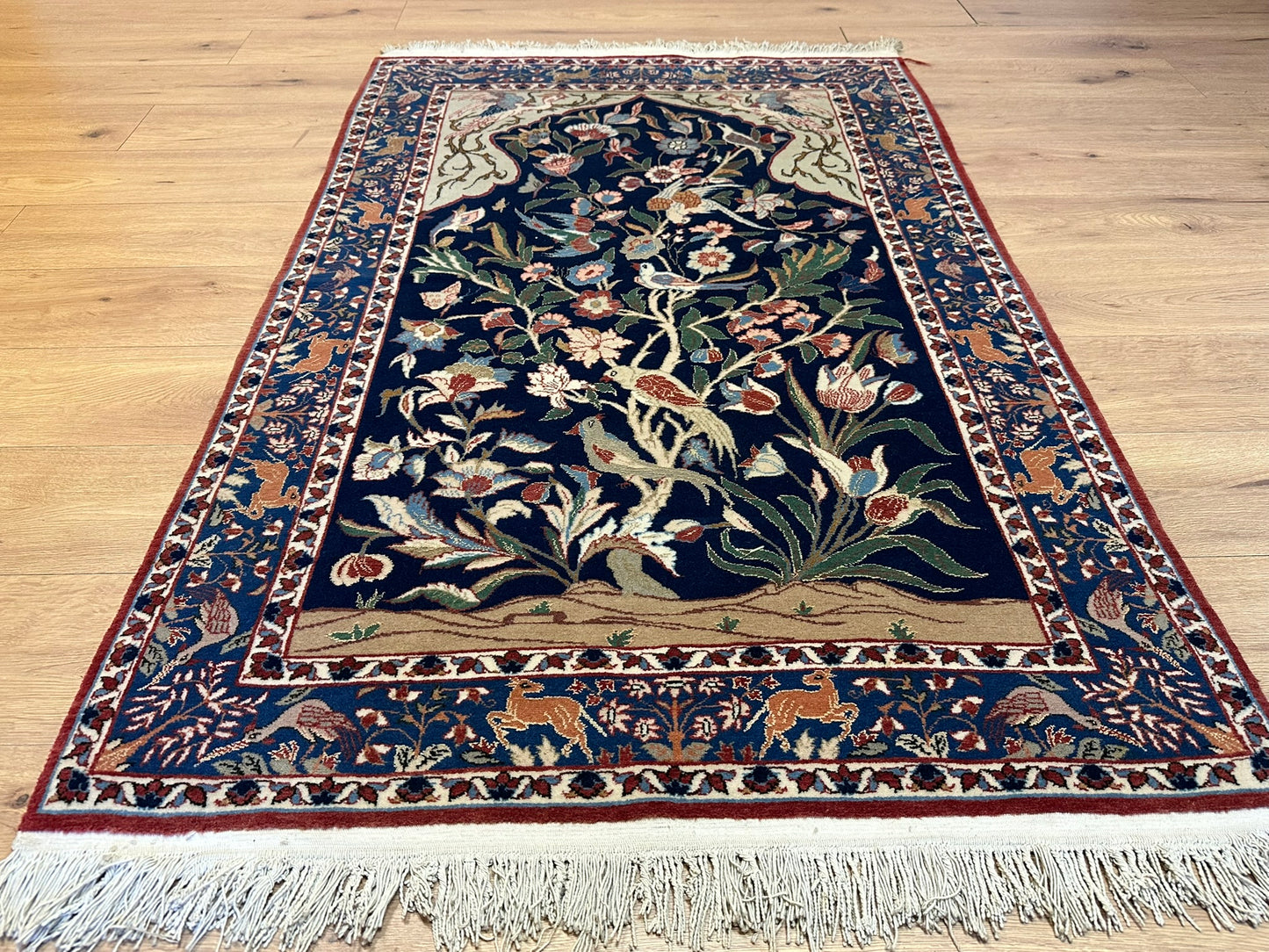 Orientteppich handgeknüpft Semi Antik Isfahan Lebensbaum 170x108 cm