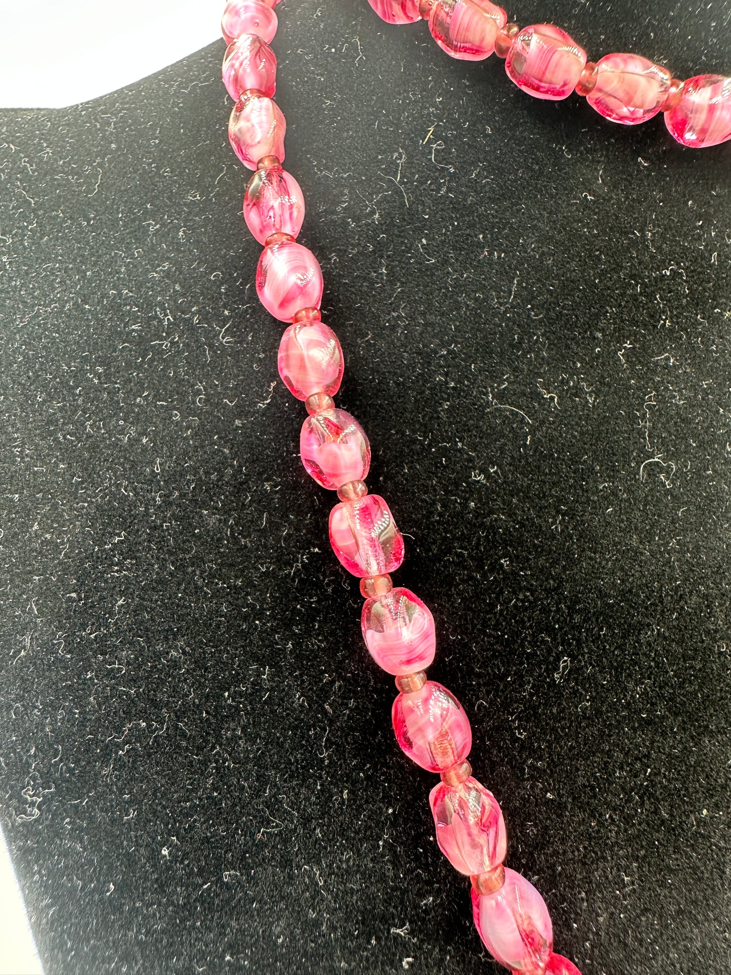 Rosa Zweifarbige Perlen Choker Halskette mit Magnetverschluss