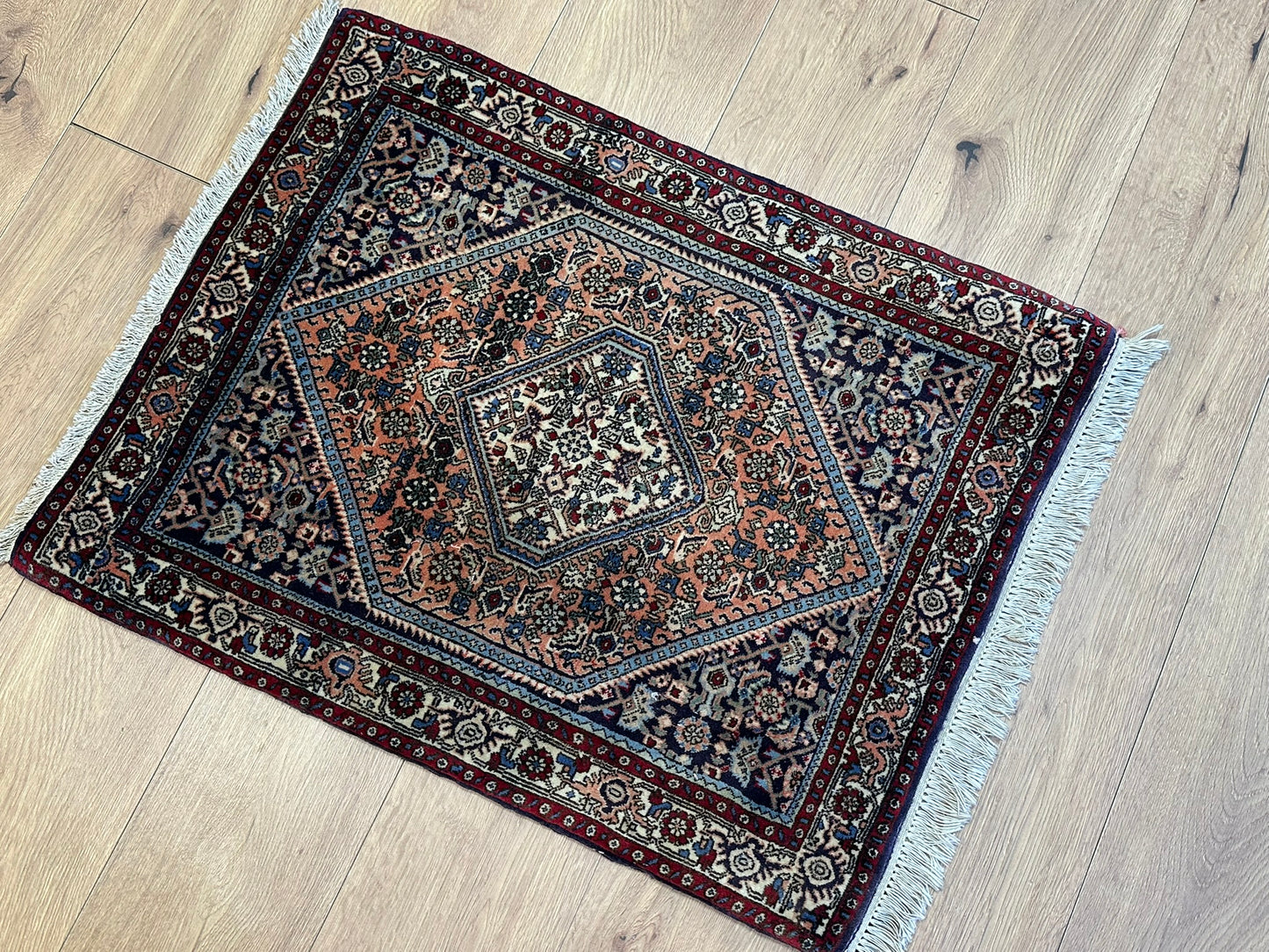 Orientteppich handgeknüpft Bidjar 85x65 cm