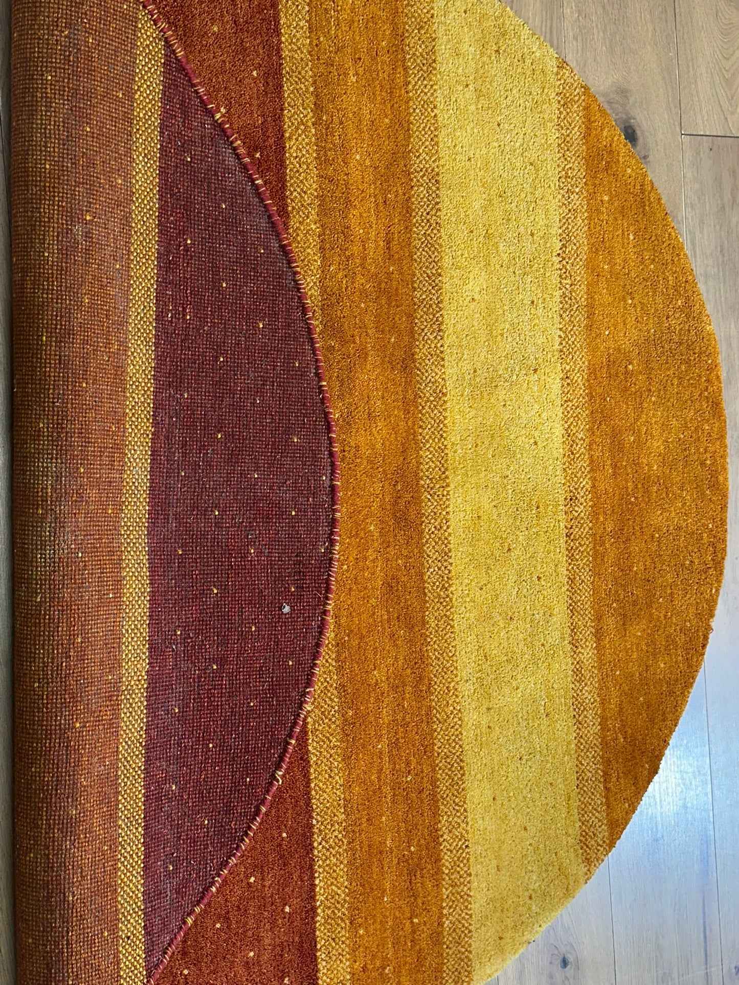 Moderner Gabbeh Teppich handgeknüpft rund ca. 150 cm