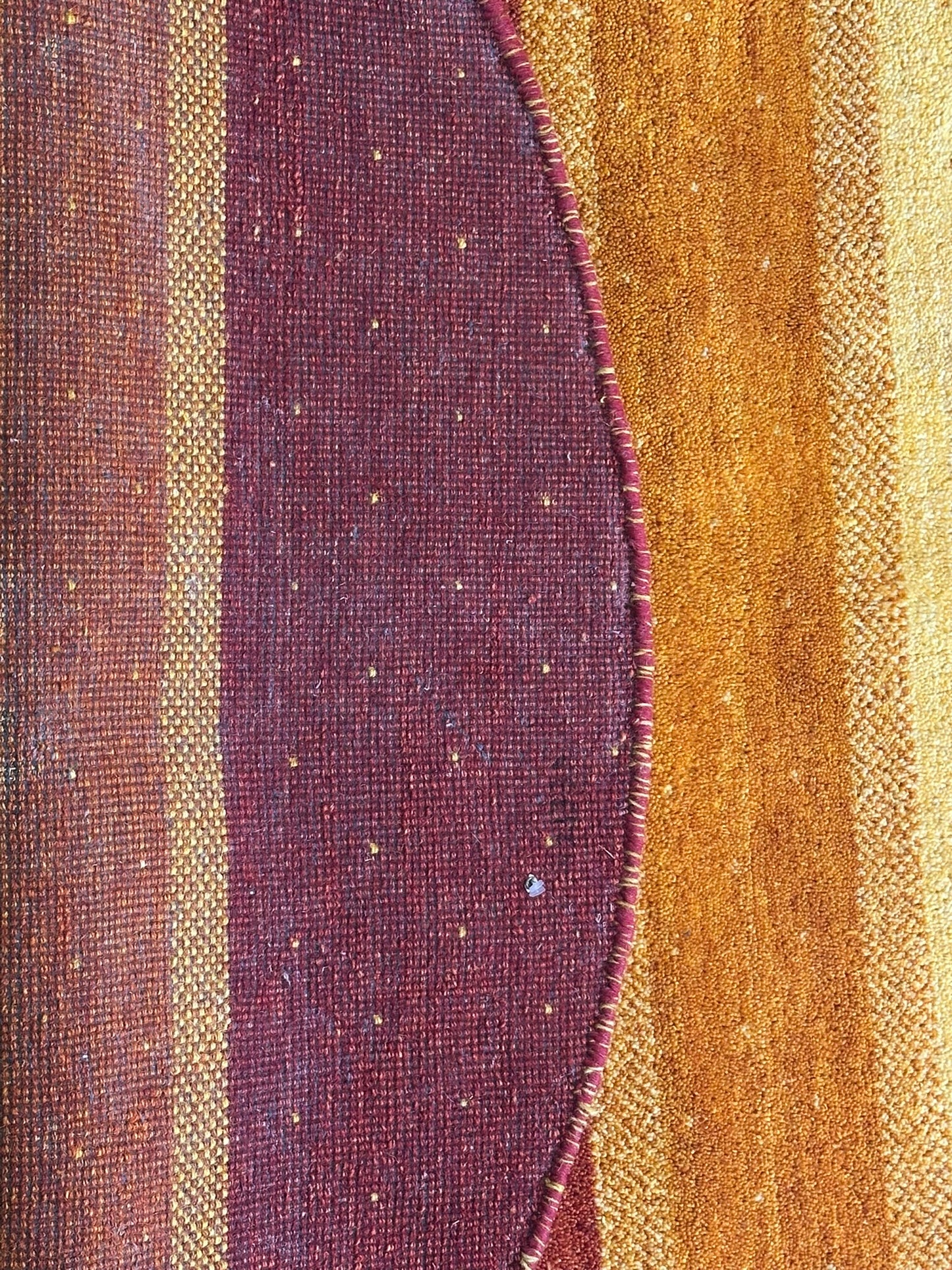 Moderner Gabbeh Teppich handgeknüpft rund ca. 150 cm