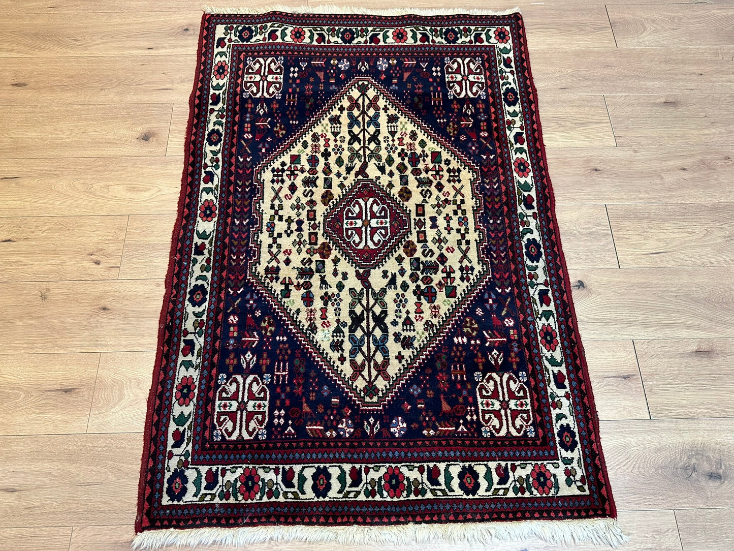 Orientteppich handgeknüpft Abadeeh 155x103 cm