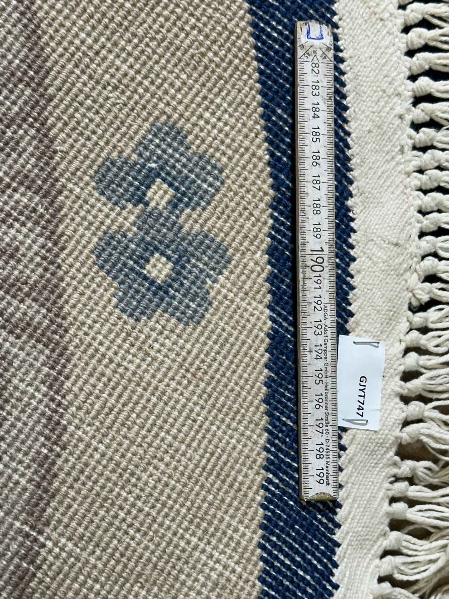China Art Deco Teppich handgeknüpft oval 160x90 cm
