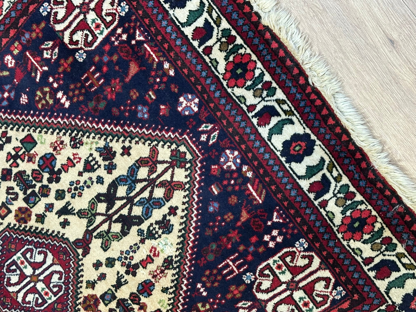 Orientteppich handgeknüpft Abadeeh 155x103 cm