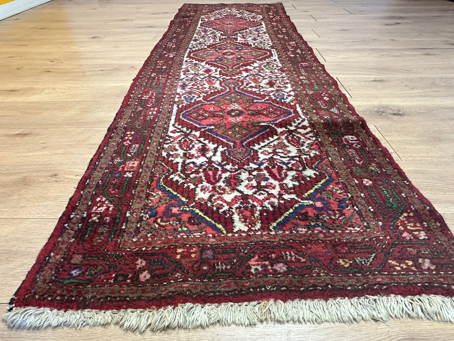 Orientteppich handgeknüpft Hamadan Läufer 256x84 cm