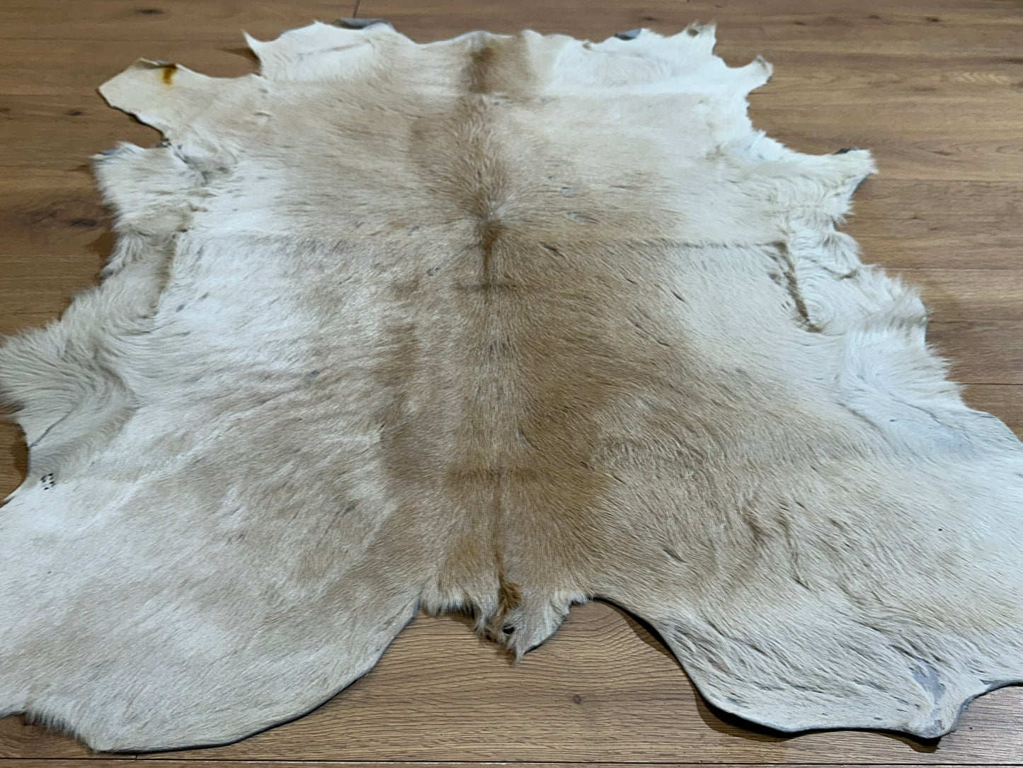 Echtes Fell Naturfell 110x90 cm
