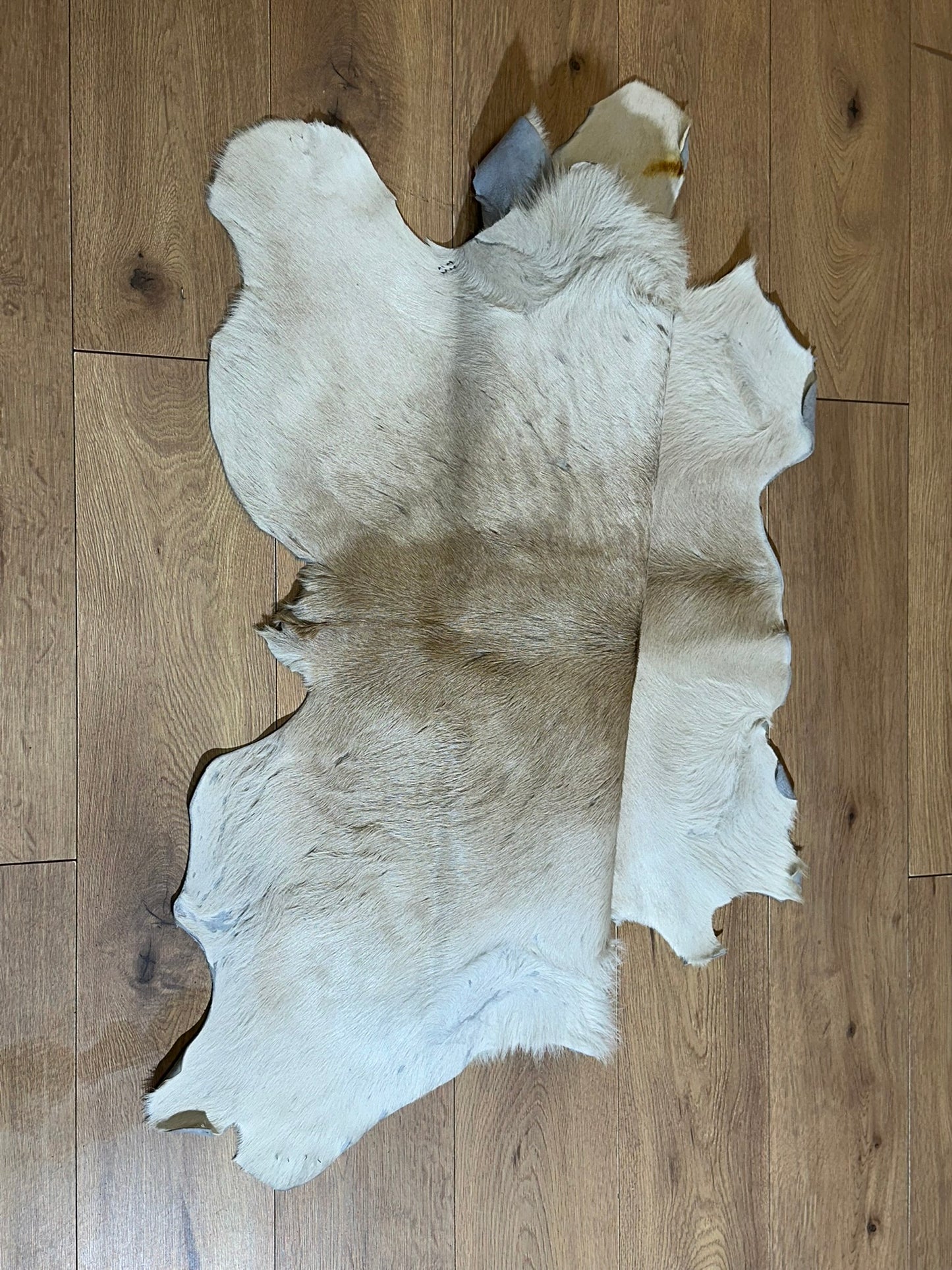Echtes Fell Naturfell 110x90 cm