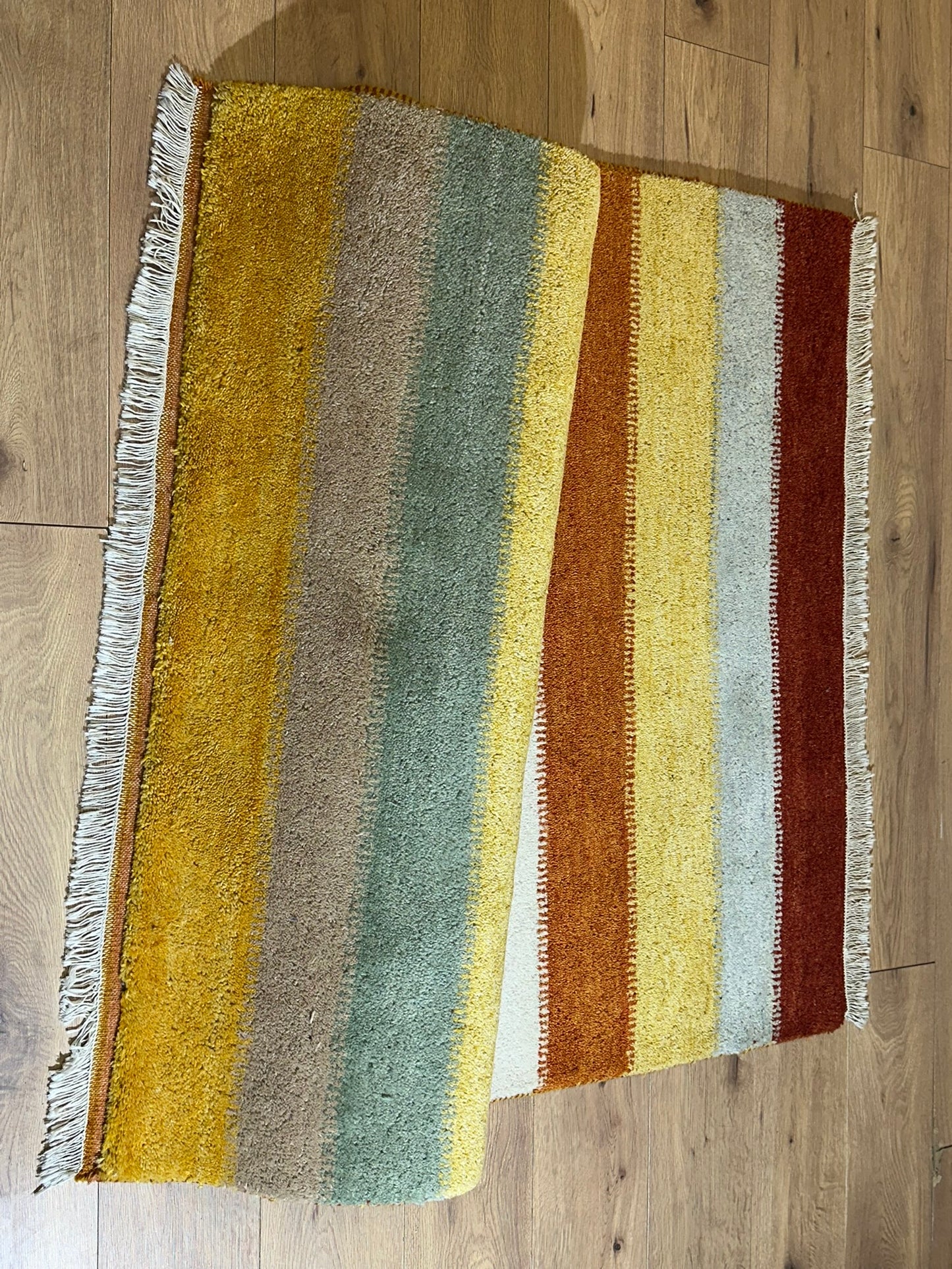 Moderner Gabbeh Teppich handgeknüpft 185x126 cm