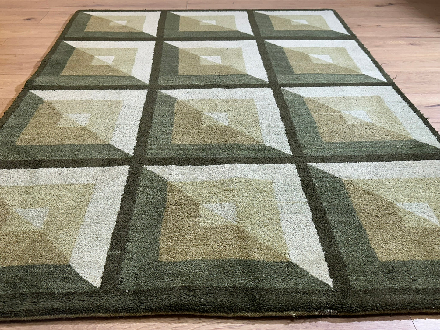 Moderner Gabbeh Teppich handgeknüpft 180x135 cm