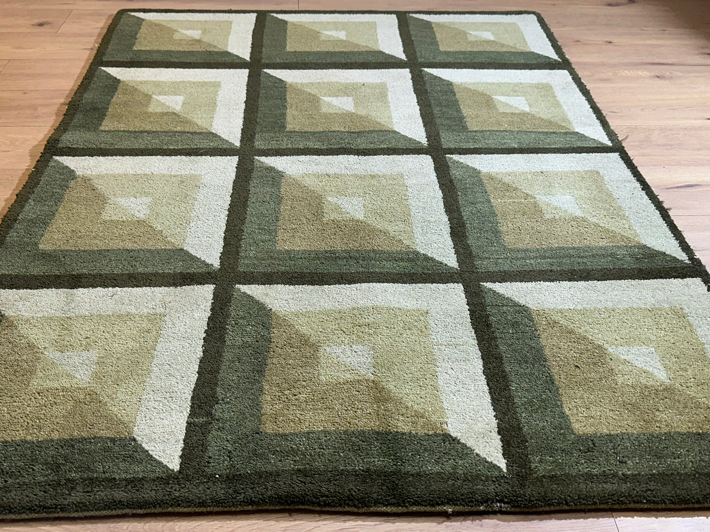 Moderner Gabbeh Teppich handgeknüpft 180x135 cm