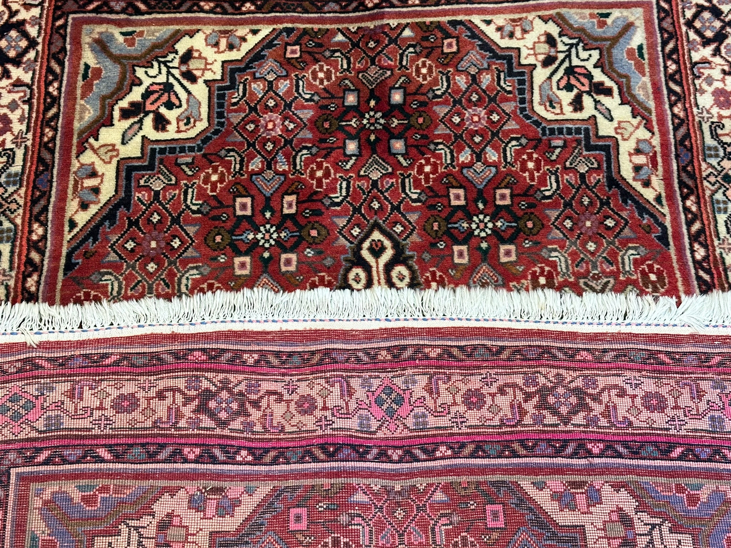 Orientteppich handgeknüpft Bidjar Rosen 167x103 cm