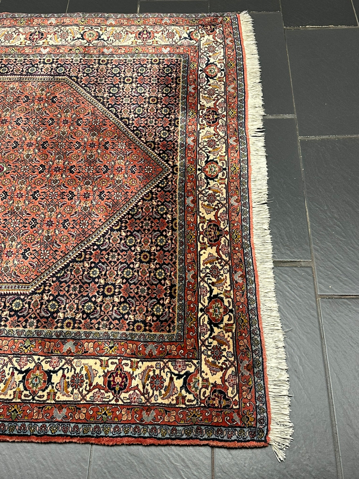 Orientteppich handgeknüpft Bidjar 250x145 cm